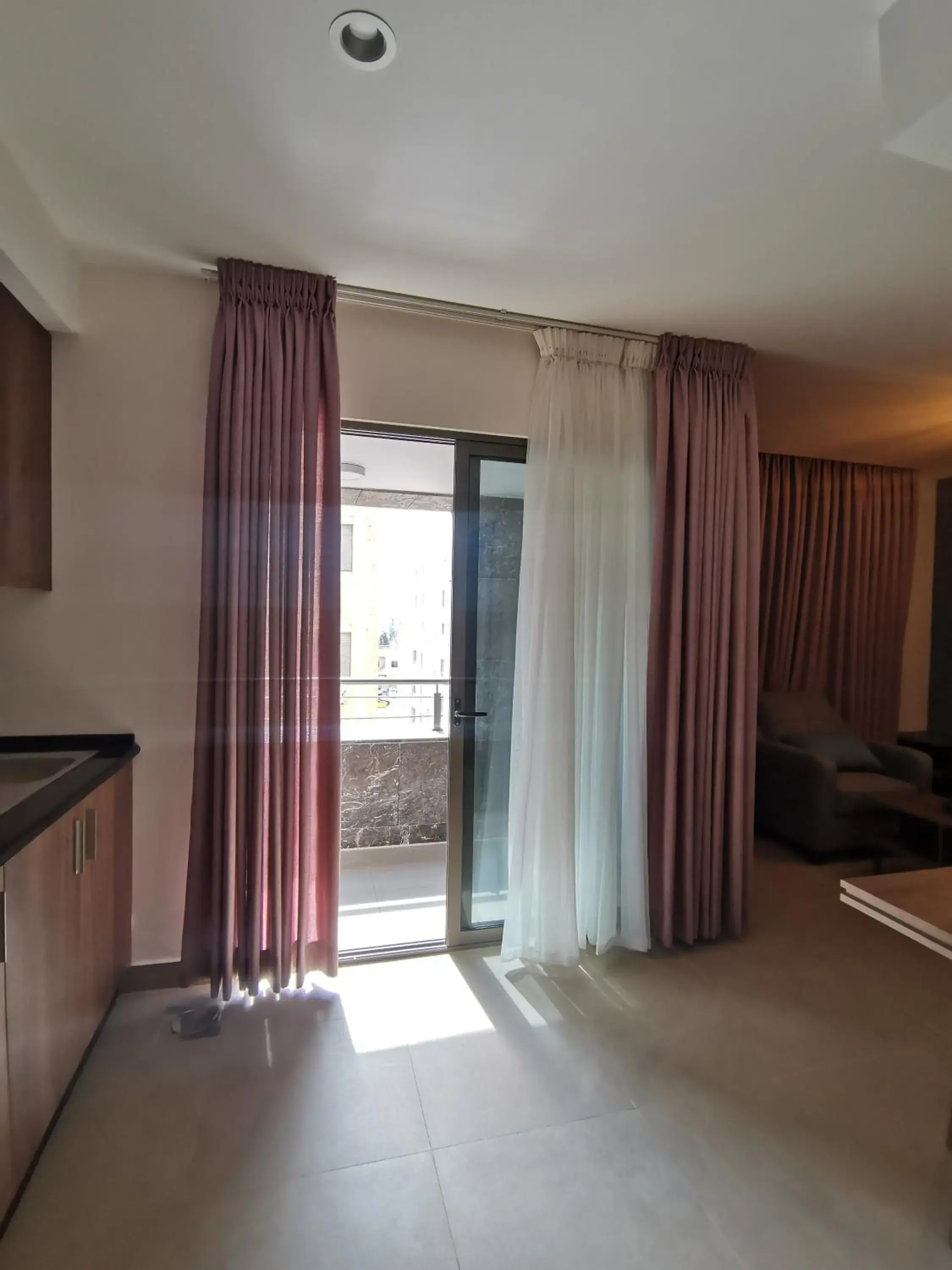 Balcony/Terrace, Bed in Dara apartment hotel Balcony/Terrace, Bed in Dara apartment hotel