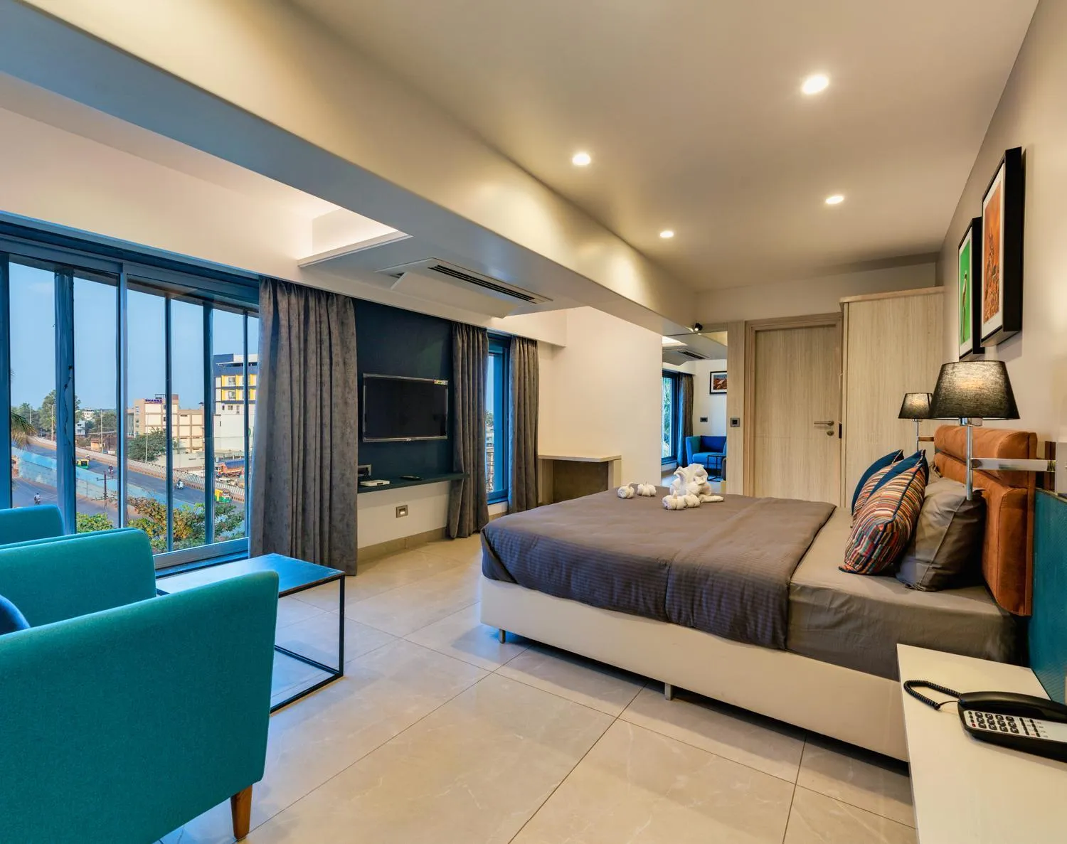 Facade/entrance in Hotel Landmark By Pai