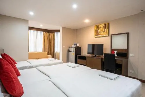 IRAQI HOTEL