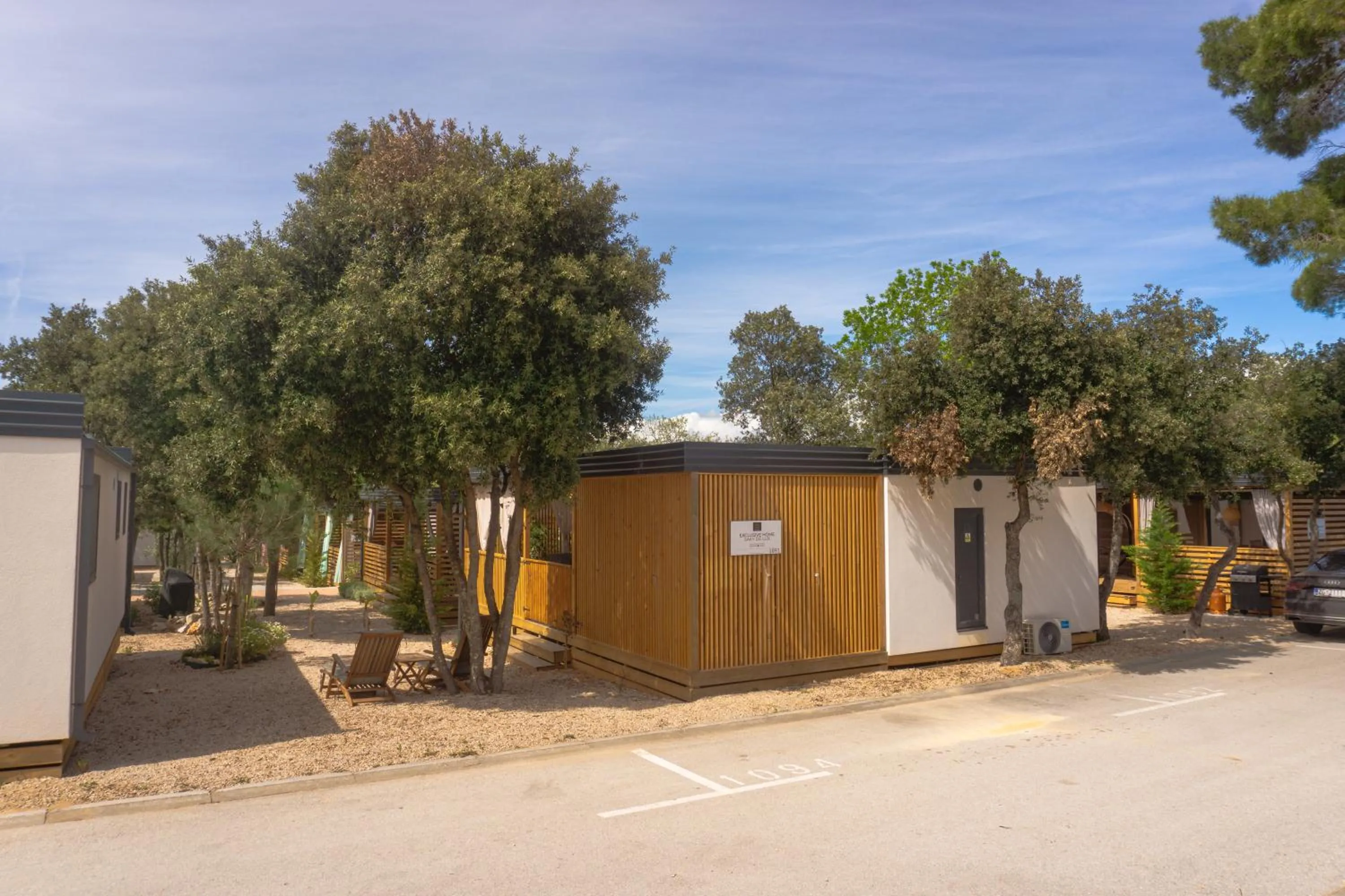 Property building in Mobile Home Saky, Biograd na Moru