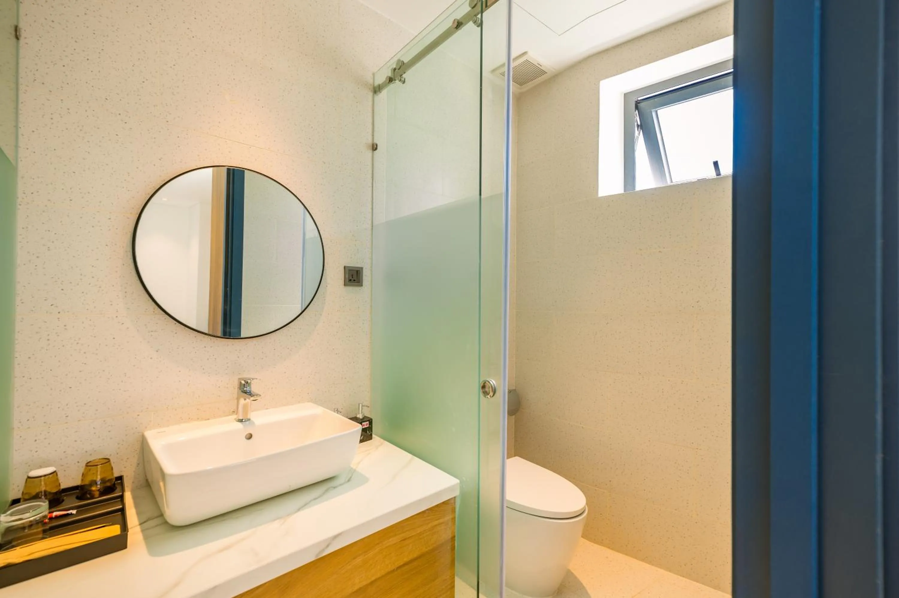 Toilet in Cát Lợi Phú Quốc Hotel