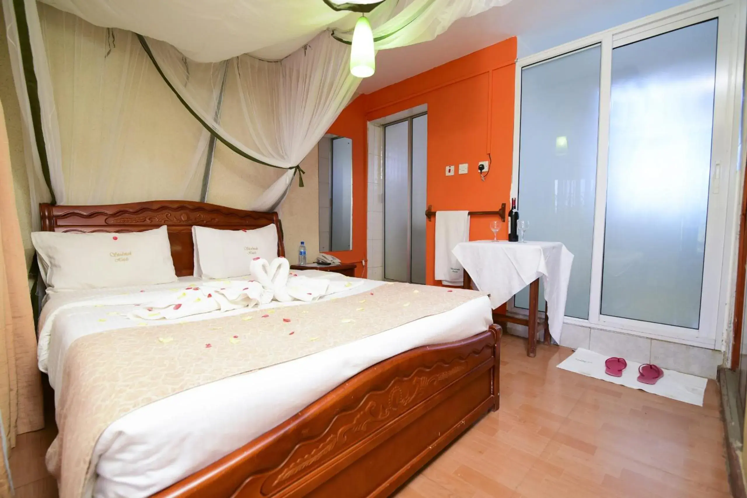 Standard Double Room in Stedmak Gardens Karen Standard Double Room in Stedmak Gardens Karen