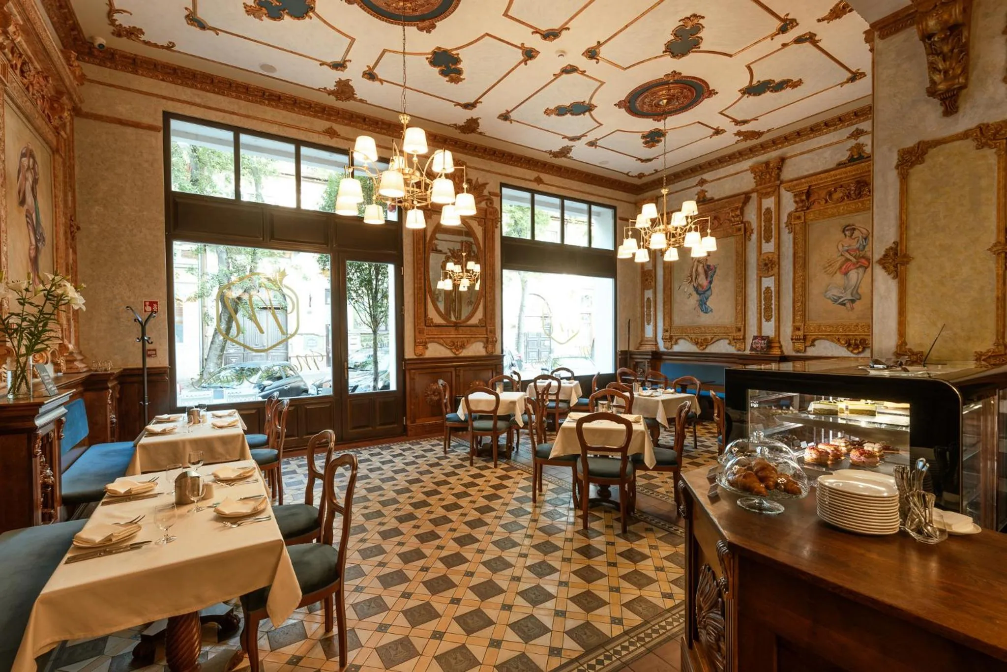 Food and drinks in Boutique Hotel Gaia