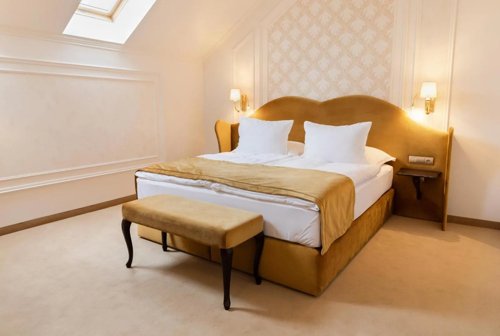 Standard Queen Room in Boutique Hotel Gaia