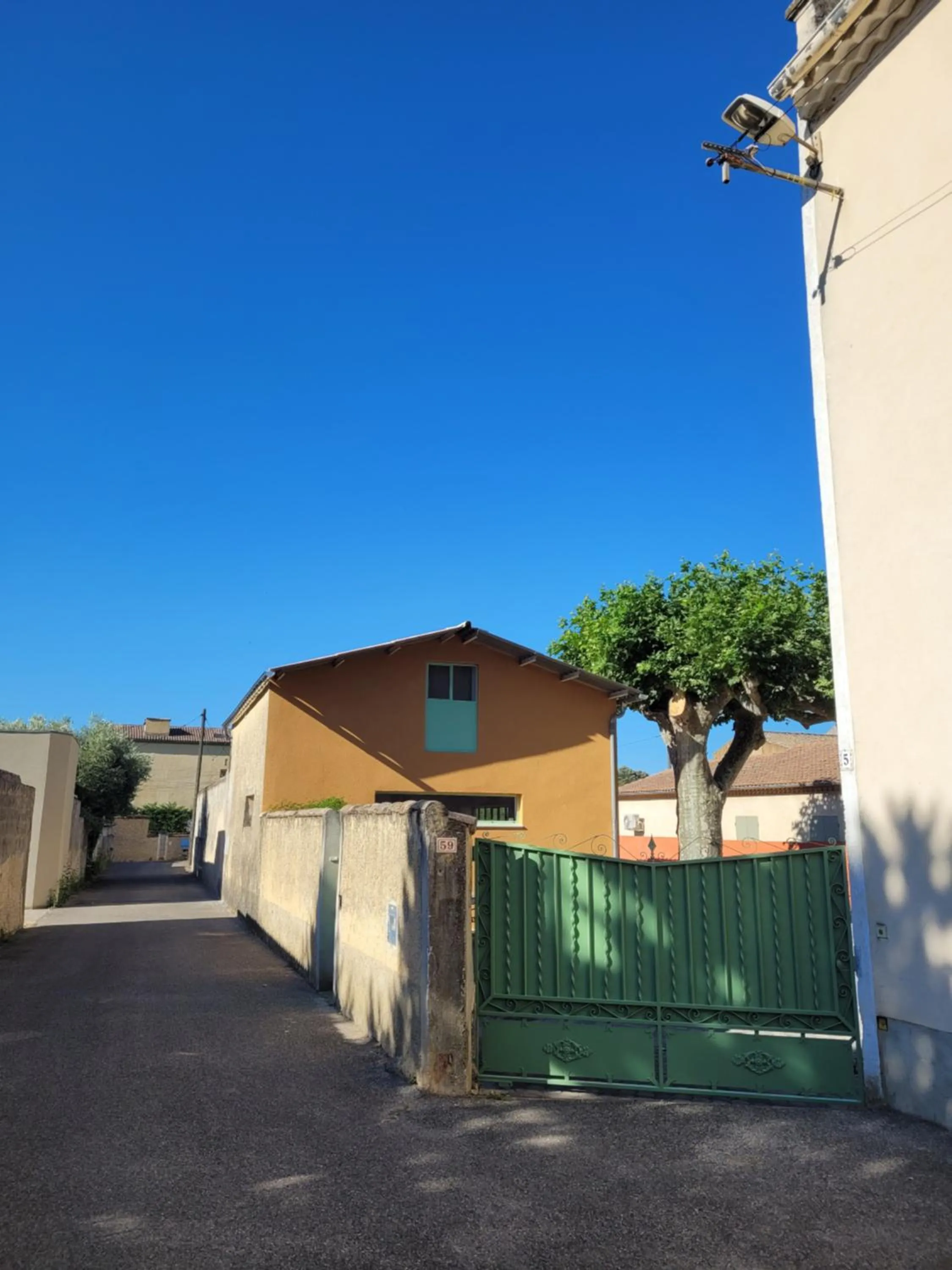 Two-Bedroom House in Gîte l'atelier de Phil et Delfe