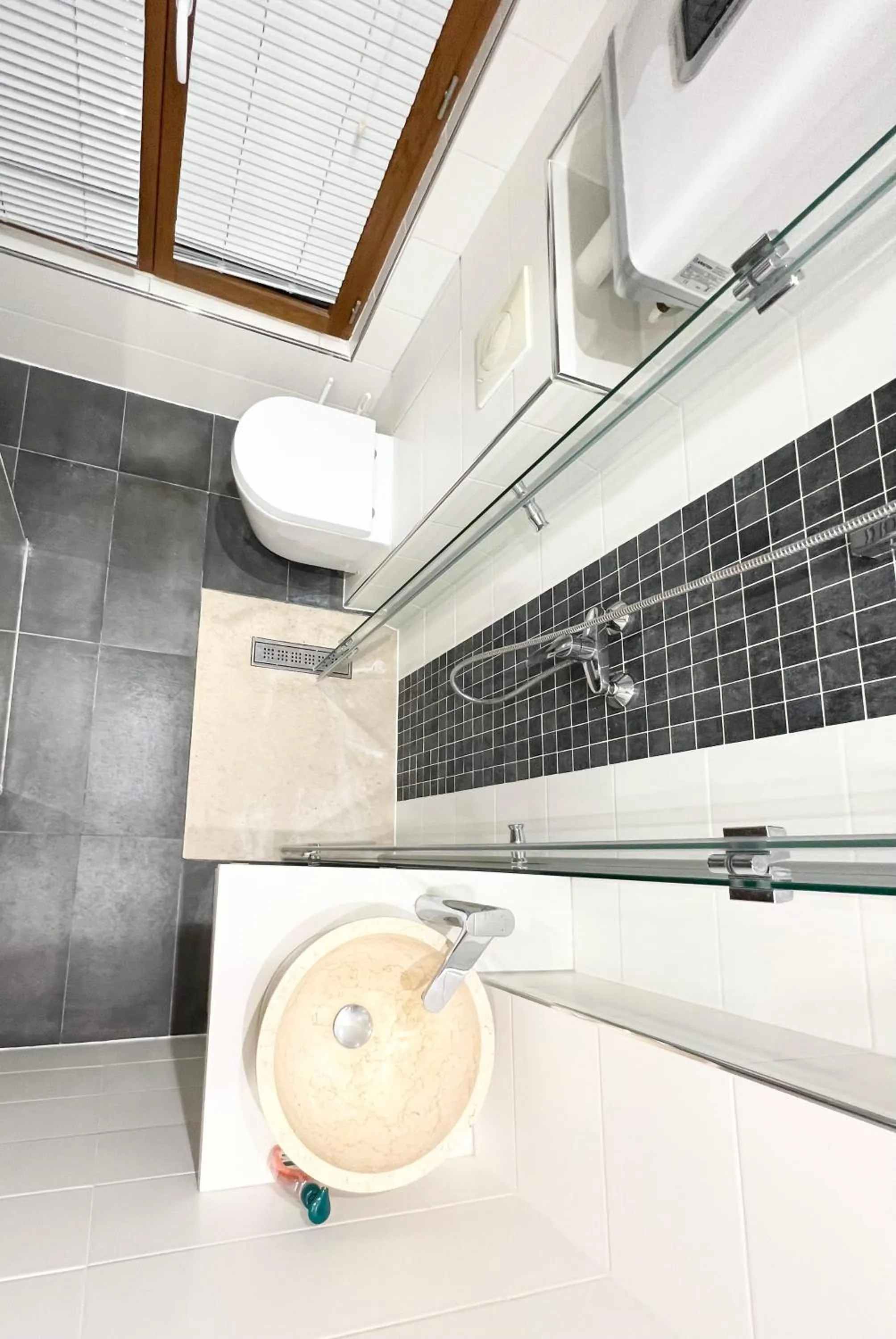 Bathroom in Eden Moon