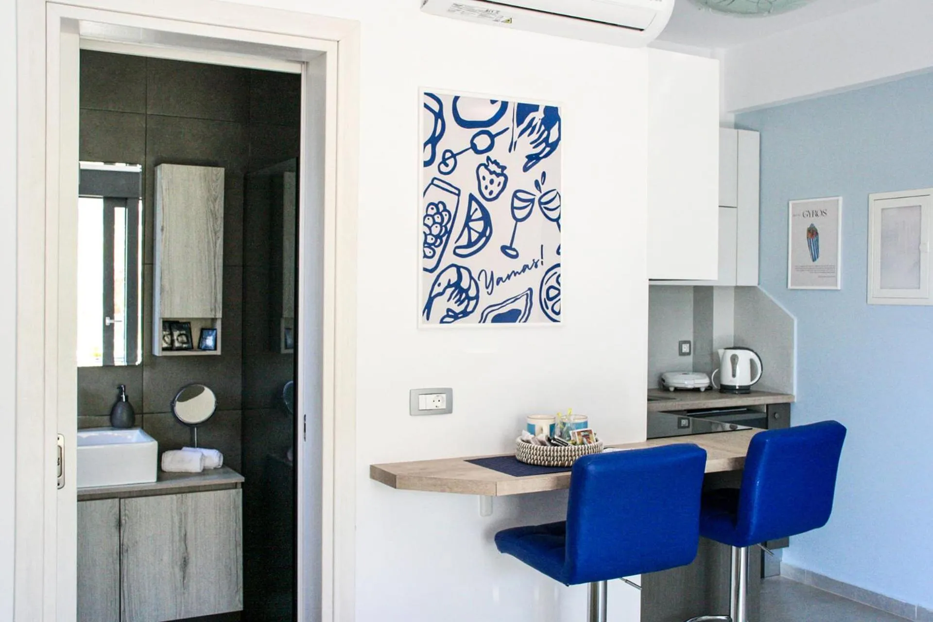 Kitchen or kitchenette in Magic Kefalonia Villa