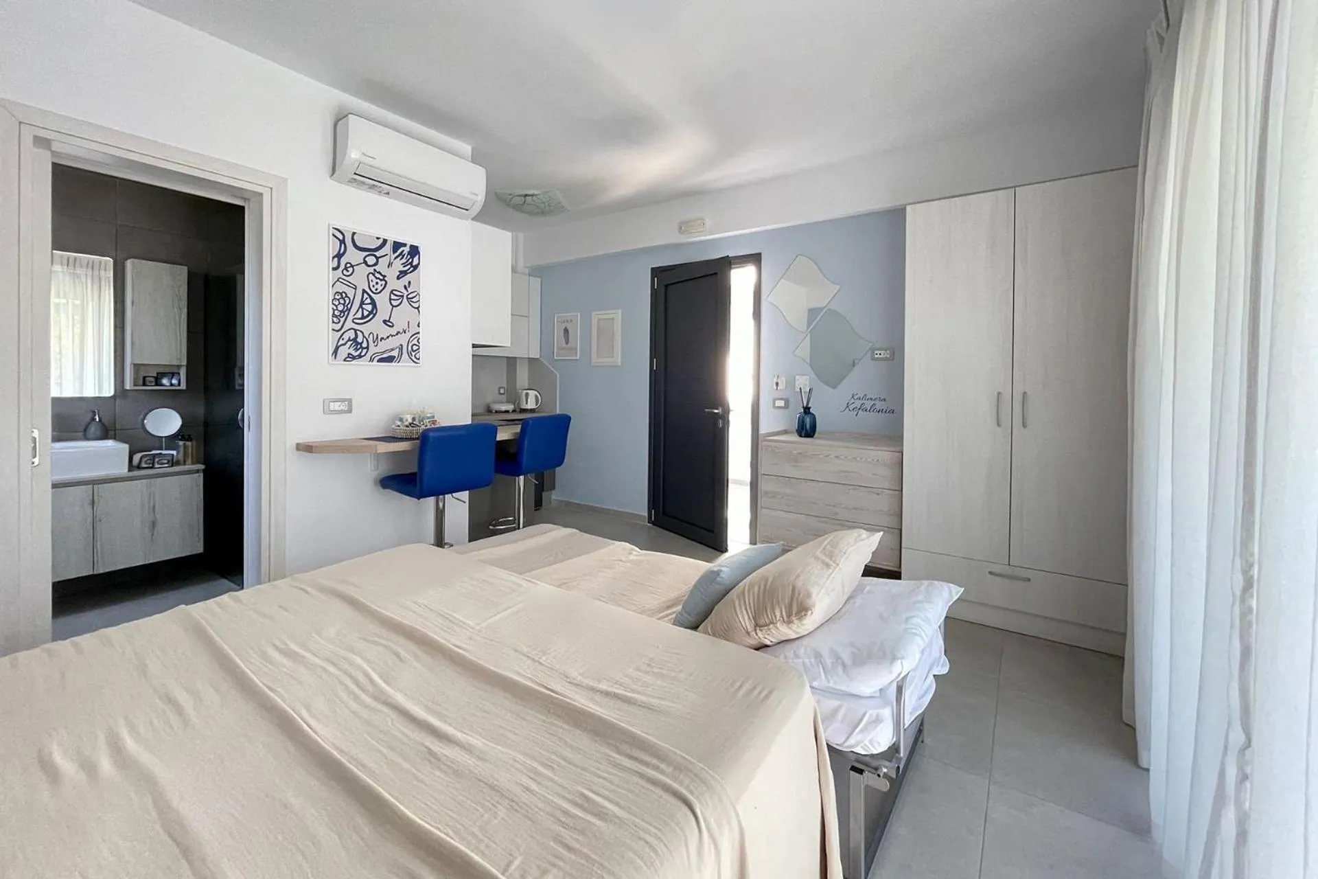 Bed in Magic Kefalonia Villa
