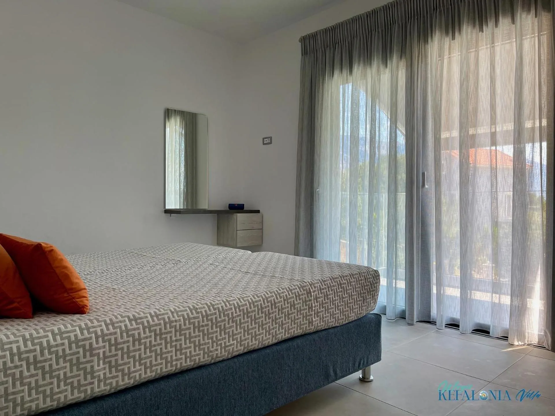 Photo of the whole room, Bed in Magic Kefalonia Villa