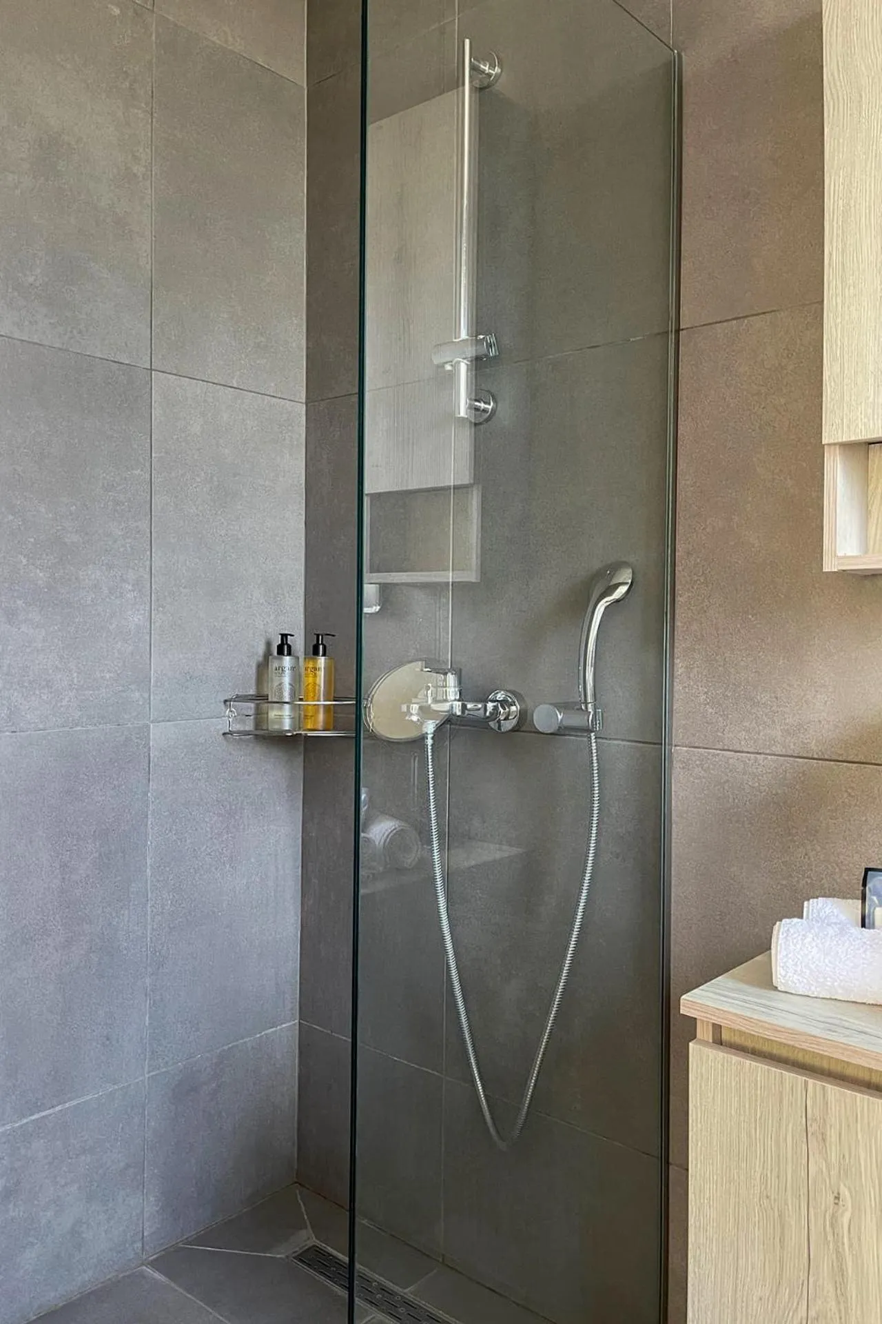 Shower in Magic Kefalonia Villa