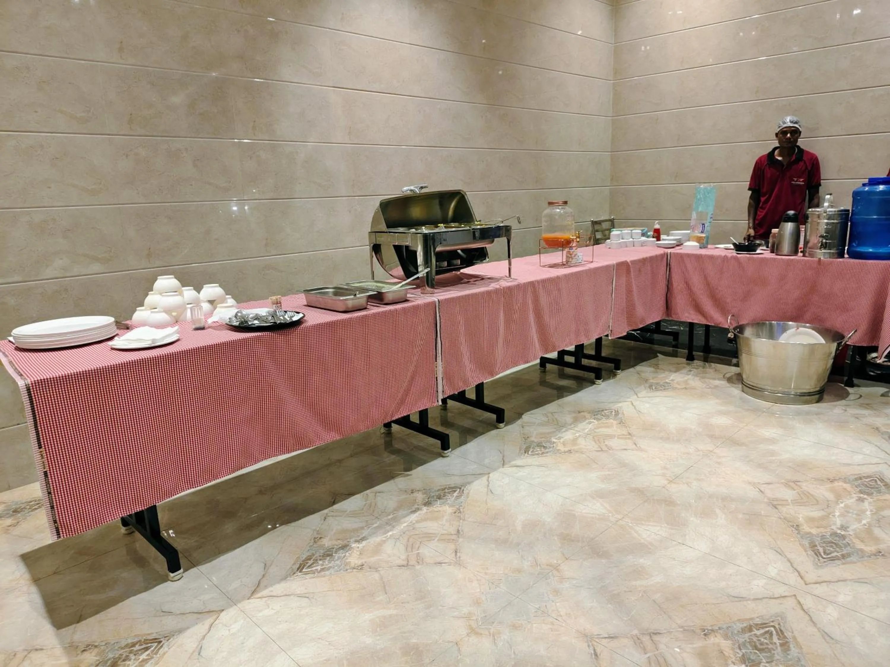 Breakfast in Hotel Candor Amigo Airoli Mind Space