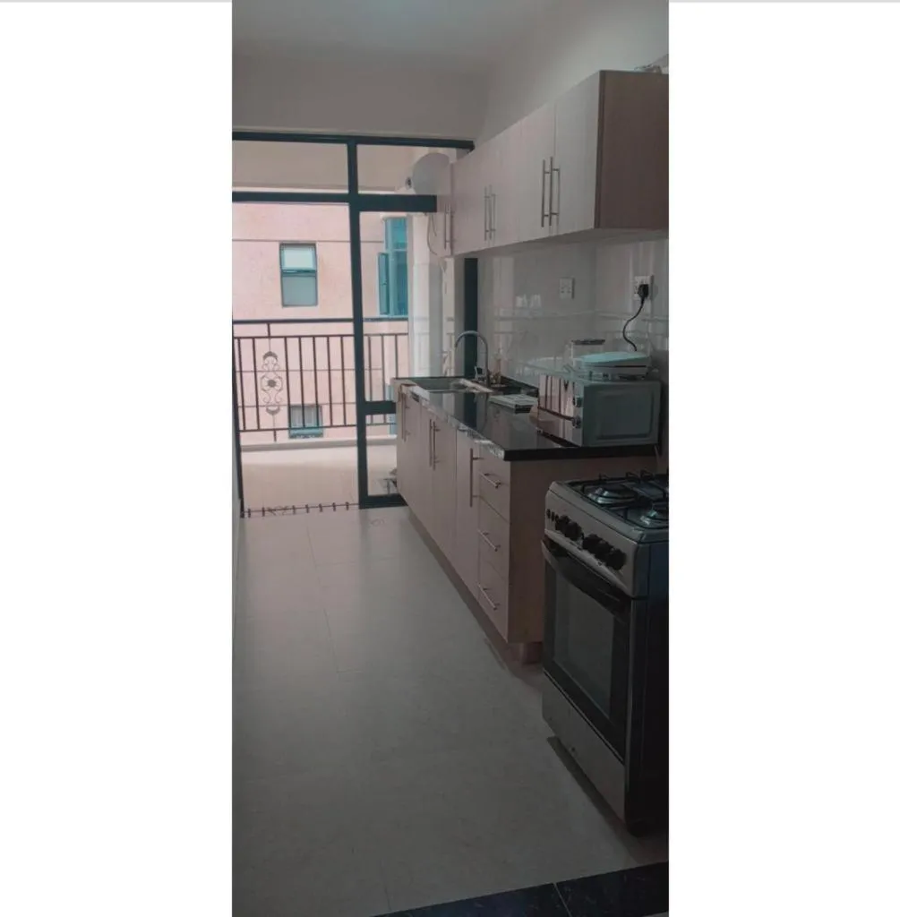Kitchen or kitchenette in Lux Suites Dennis Pritt Business Apartments Kilimani