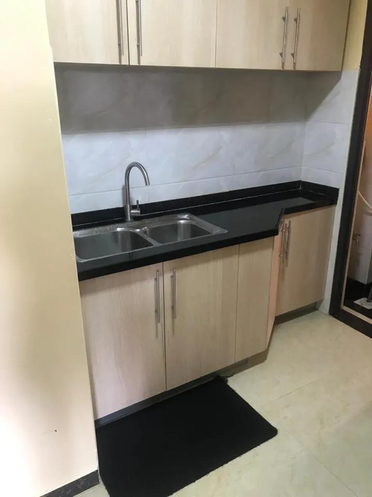 Kitchen or kitchenette in Lux Suites Dennis Pritt Business Apartments Kilimani