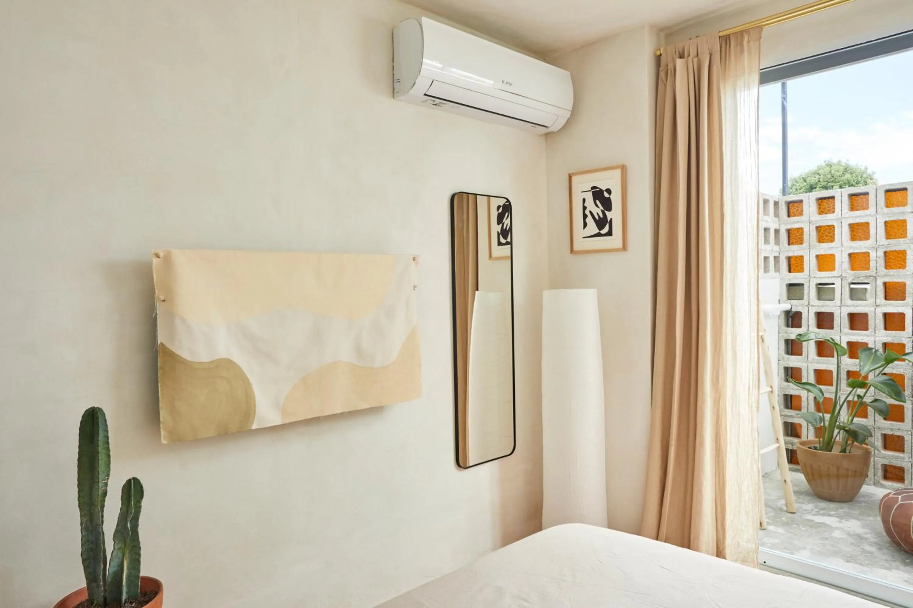 Bed in DADA JAJA by DW