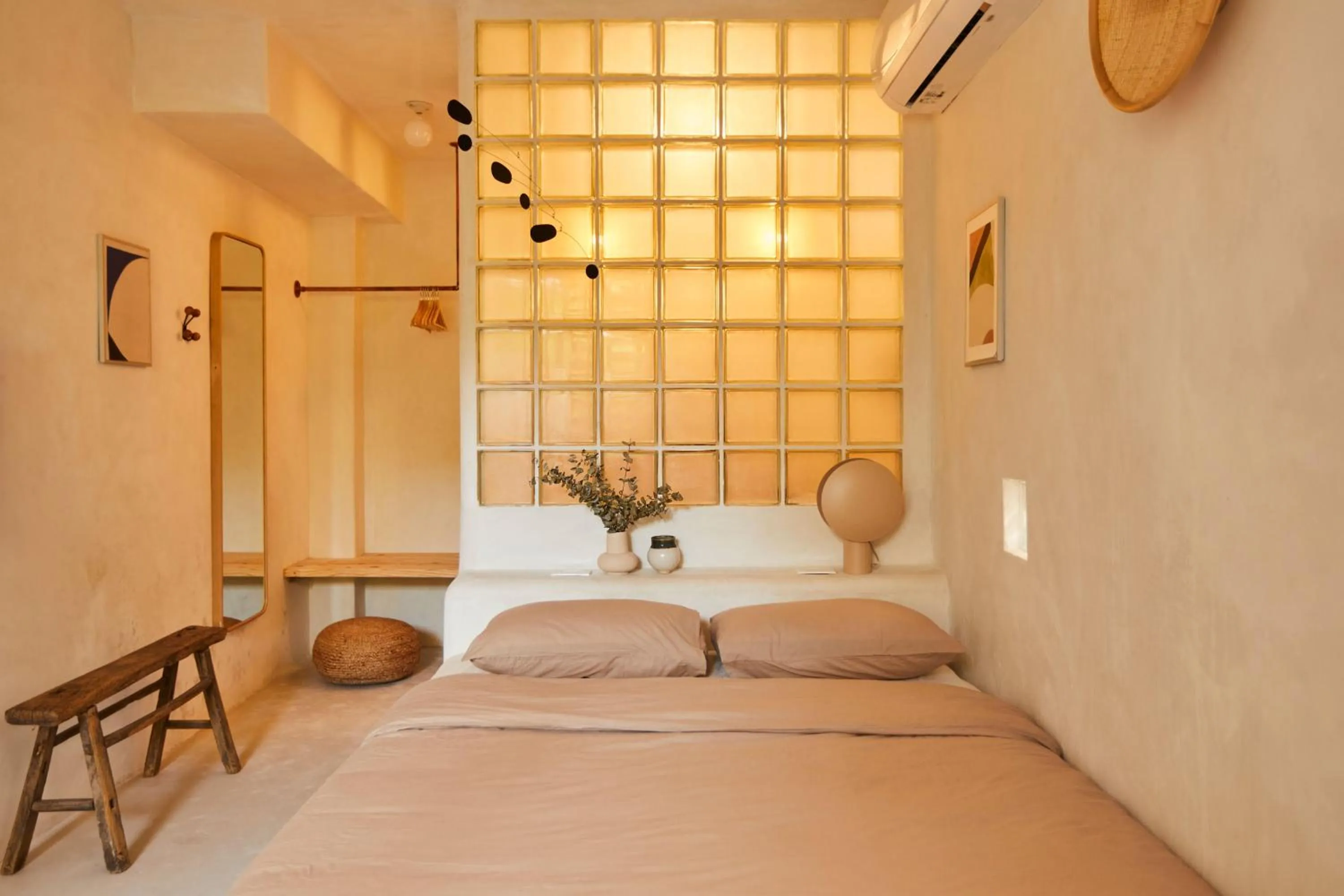 Bed in DADA JAJA by DW