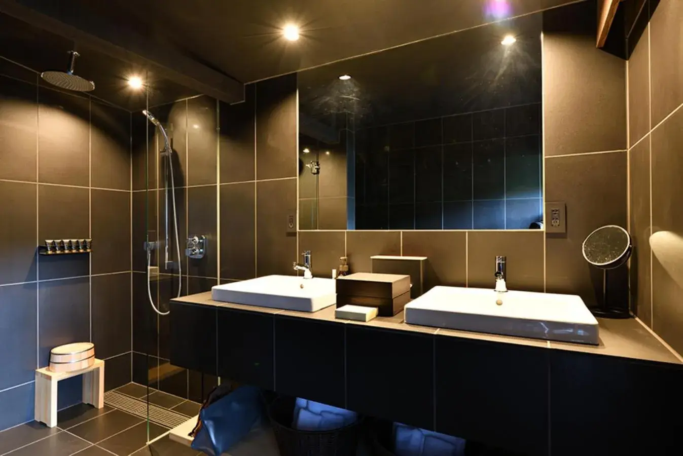 Bathroom in Oni no Sumika Bathroom in Oni no Sumika