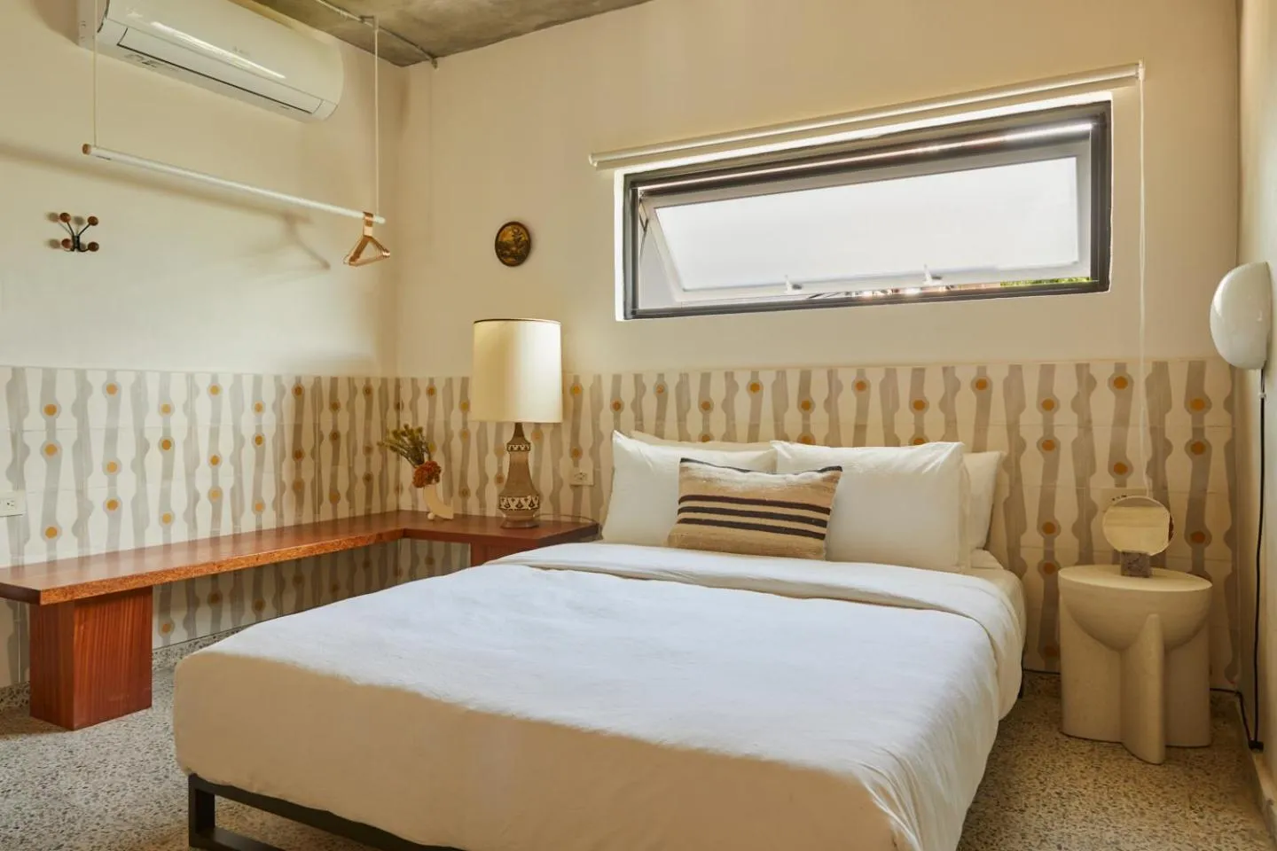 Bedroom, Bed in DUNA by DW