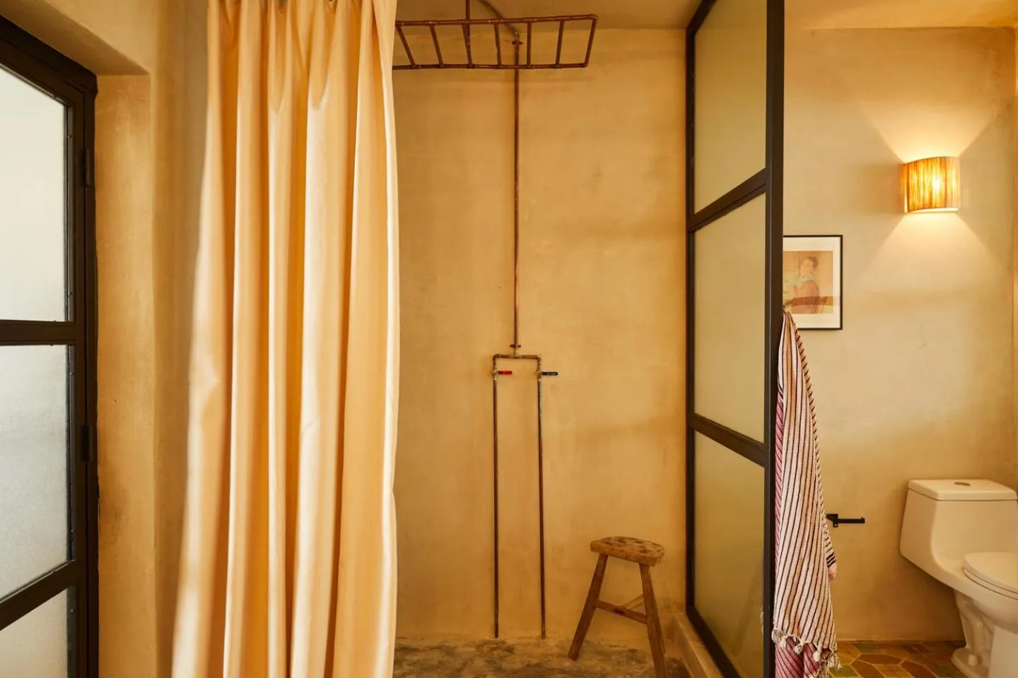 Shower in DUNA by DW