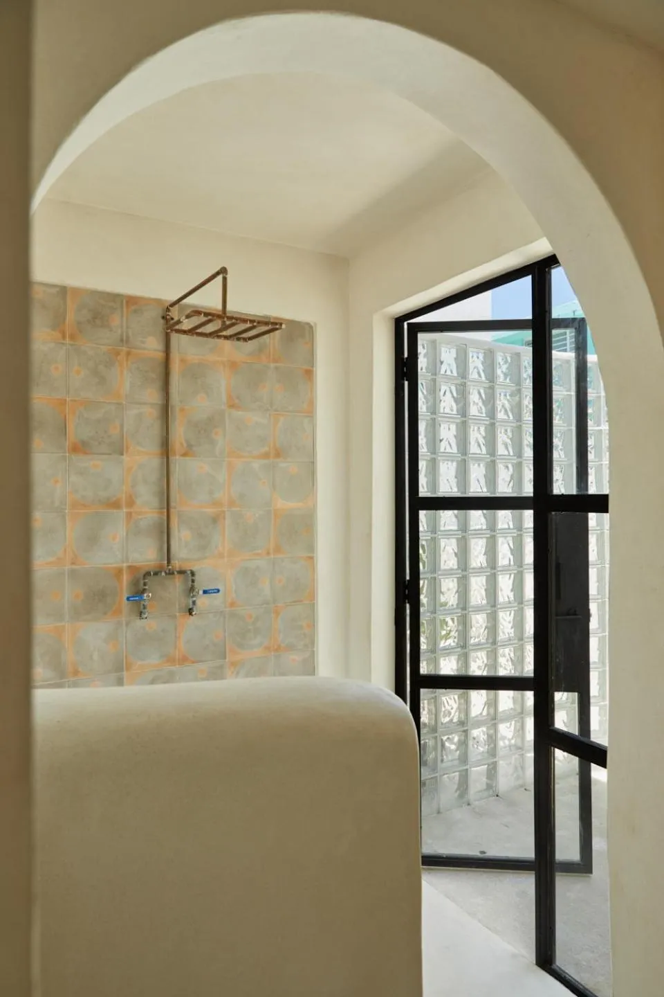 Bathroom in DUNA by DW