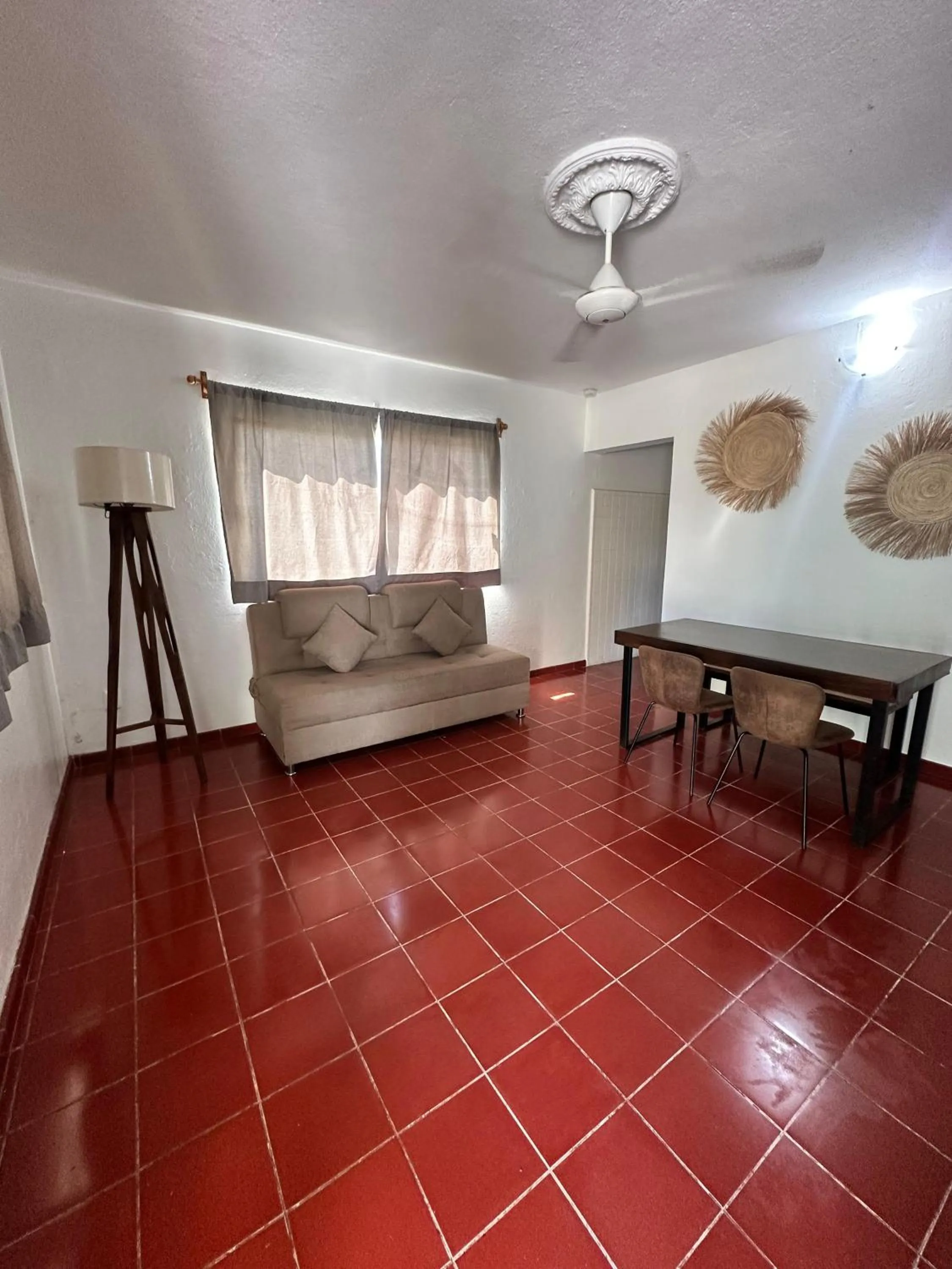 Living room in Creta Hotel & Suites