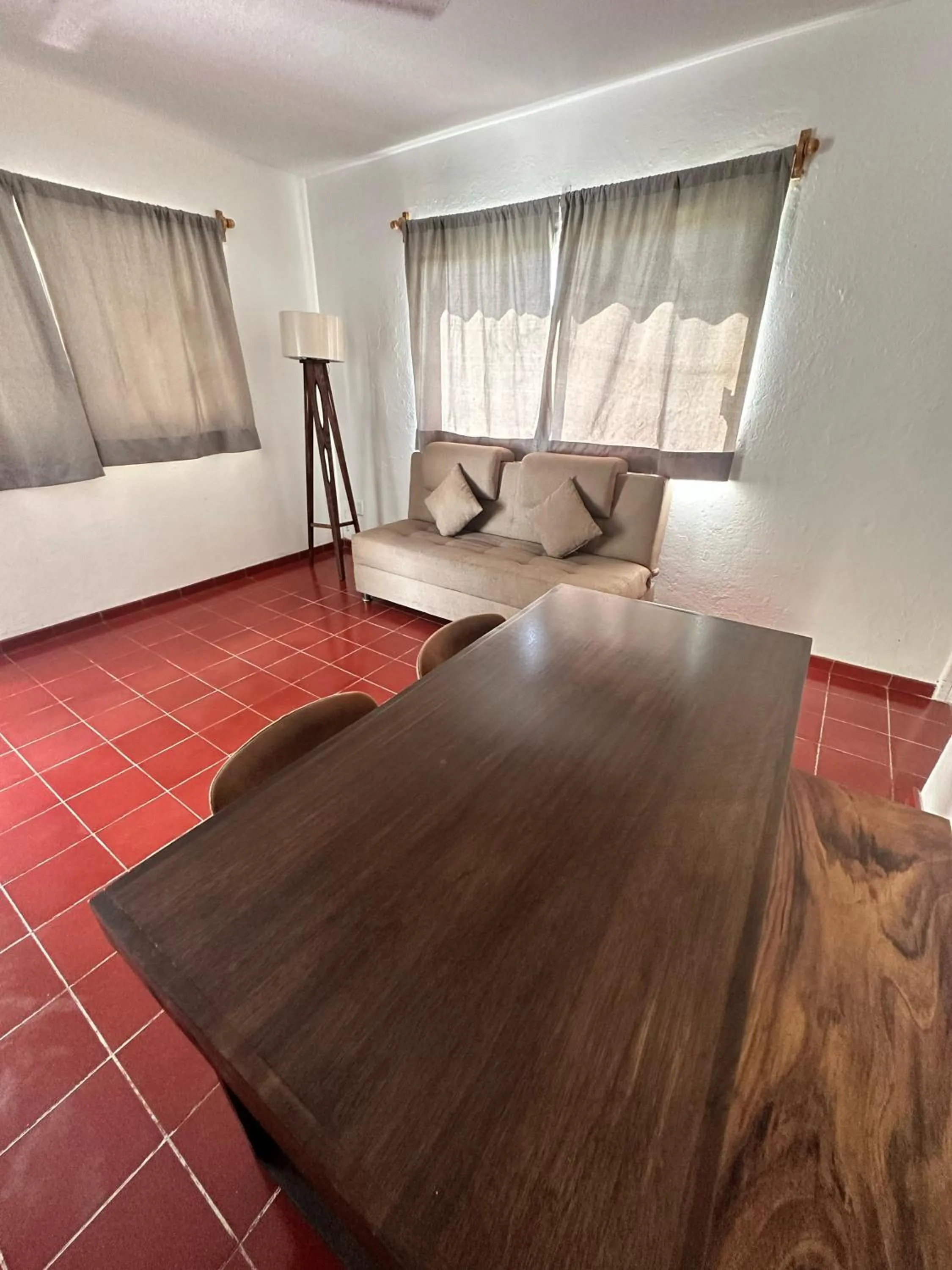 Dining area in Creta Hotel & Suites