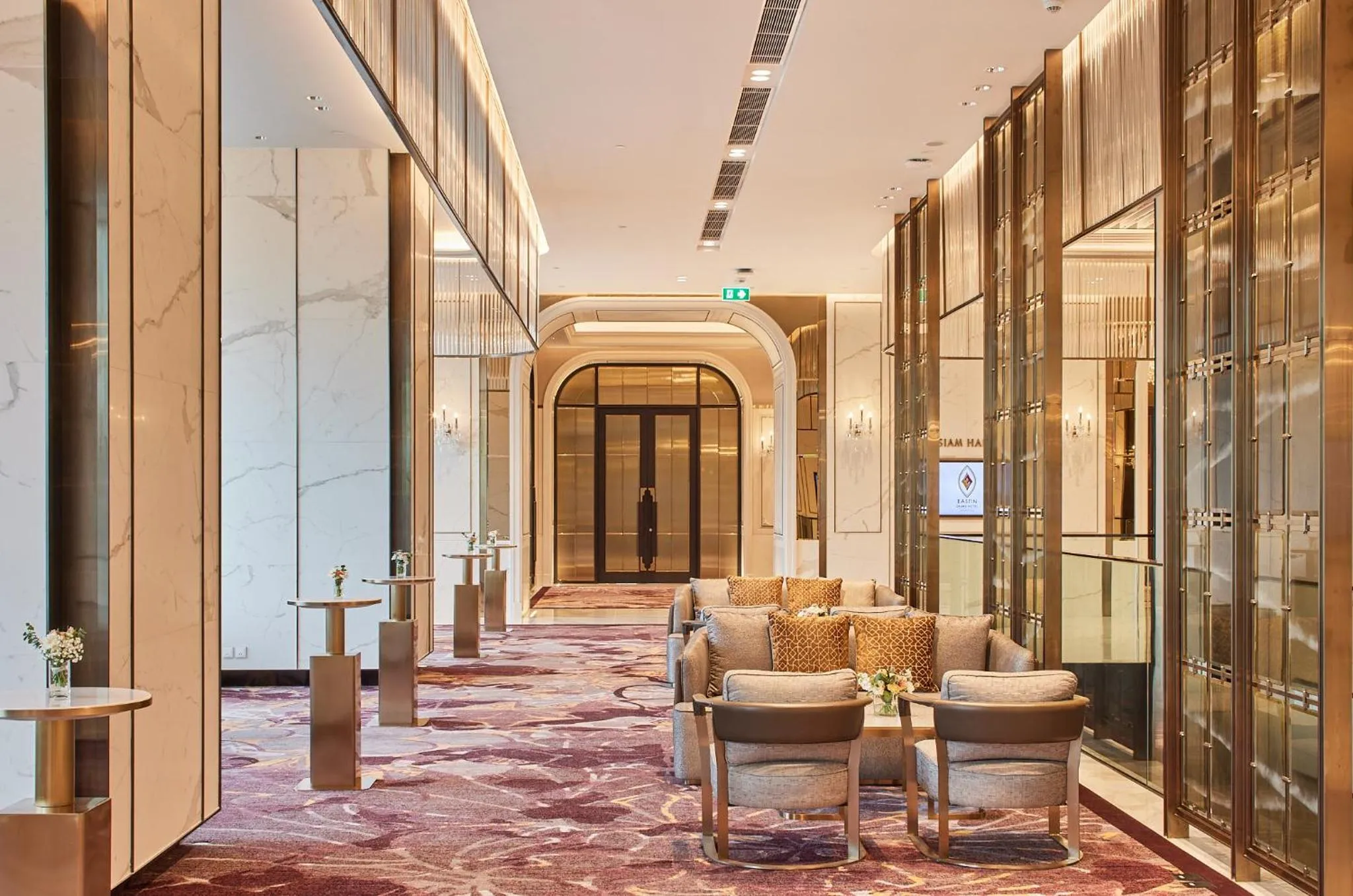 Meeting/conference room in Eastin Grand Hotel Phayathai