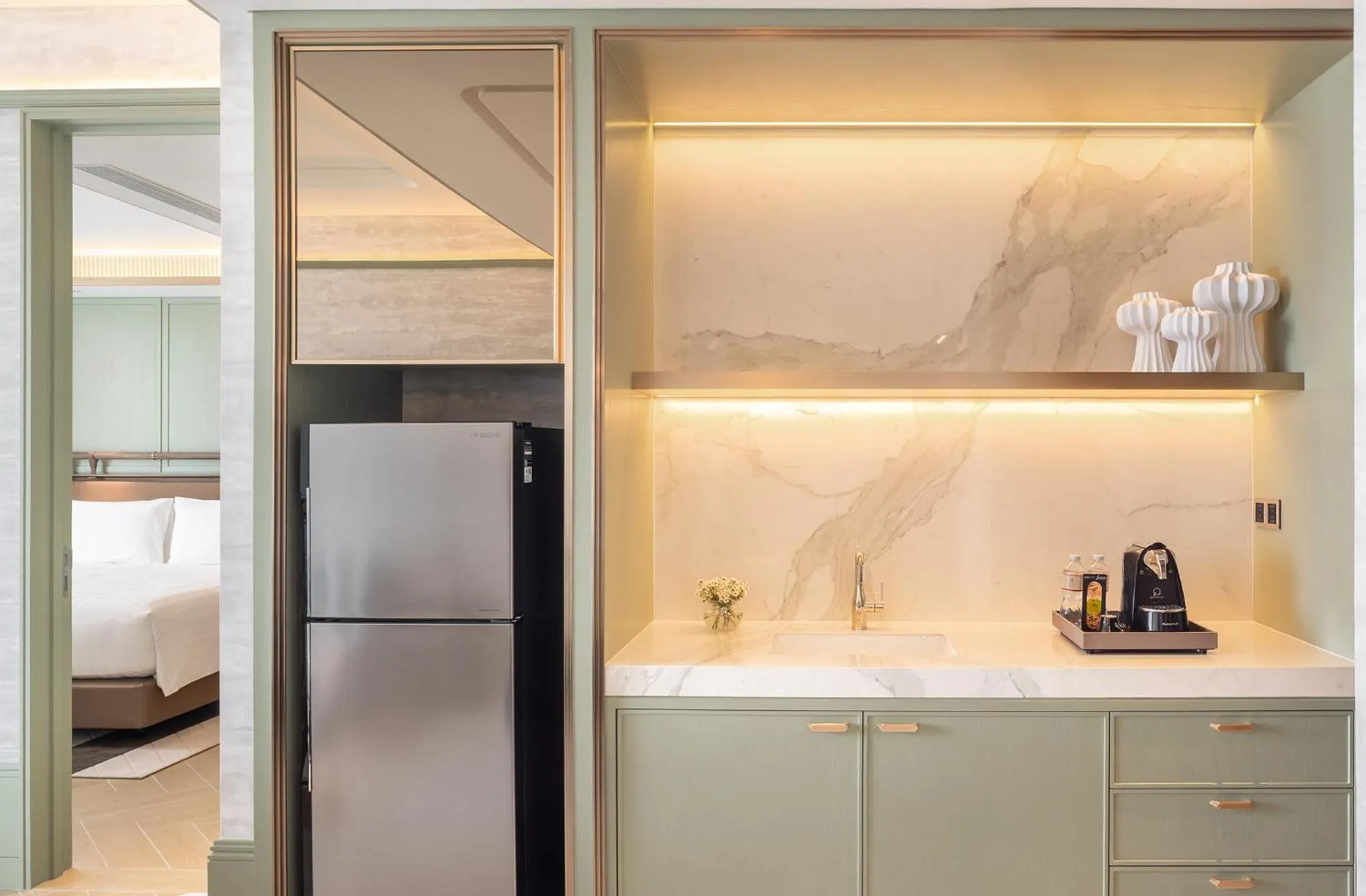 oven in Eastin Grand Hotel Phayathai