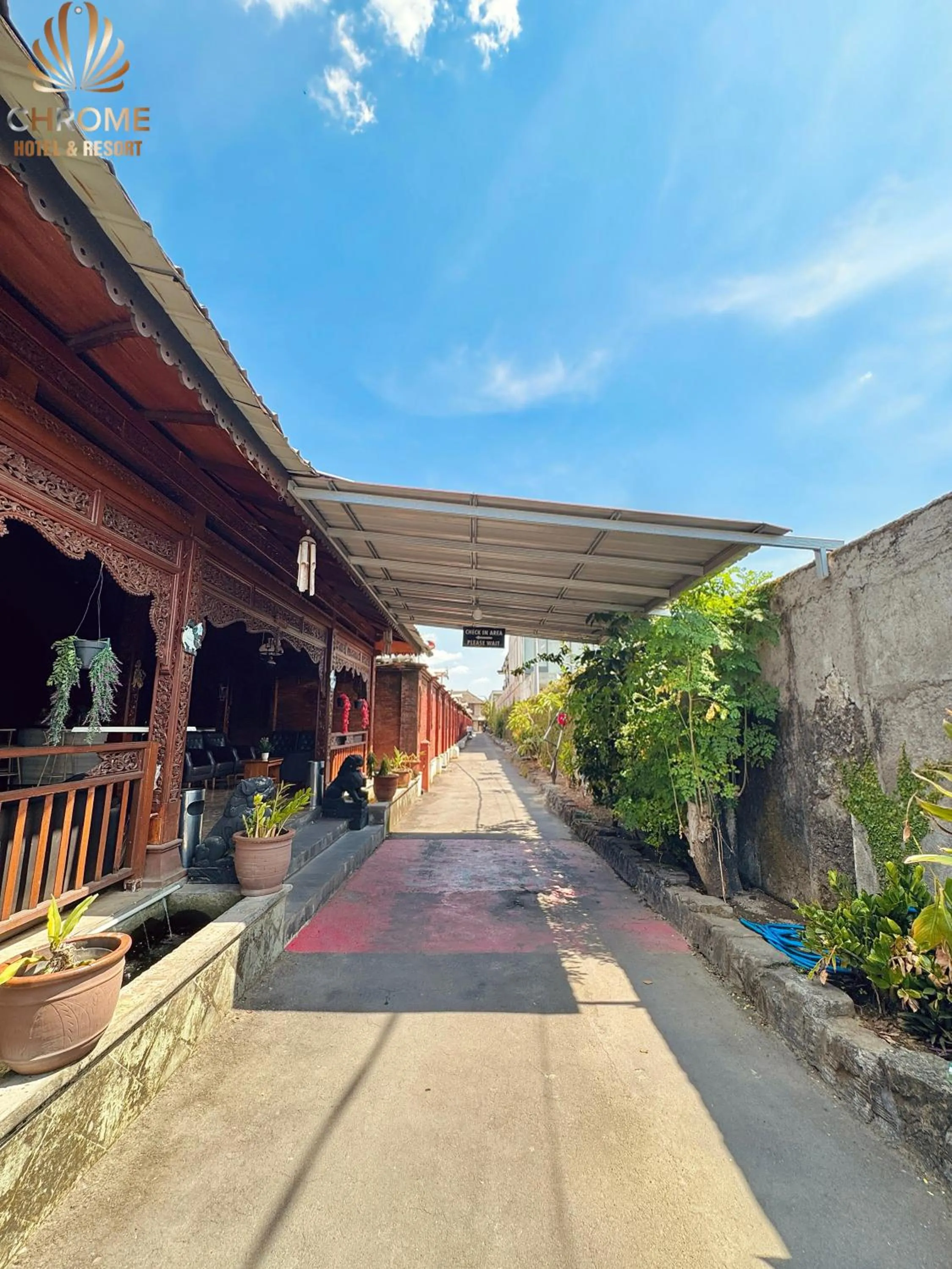Street view in chrome hotel & resort solo
