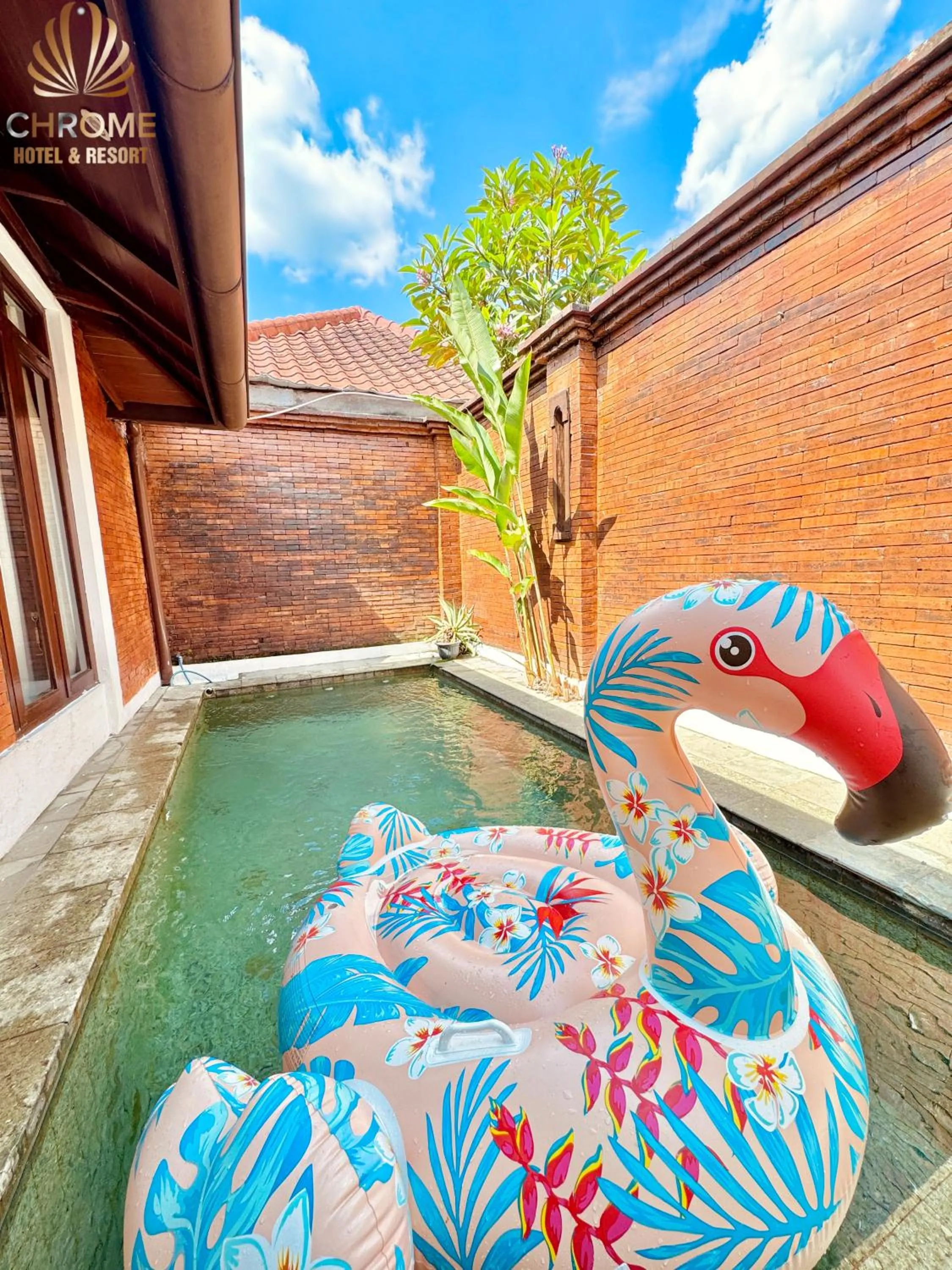 Swimming pool in chrome hotel & resort solo