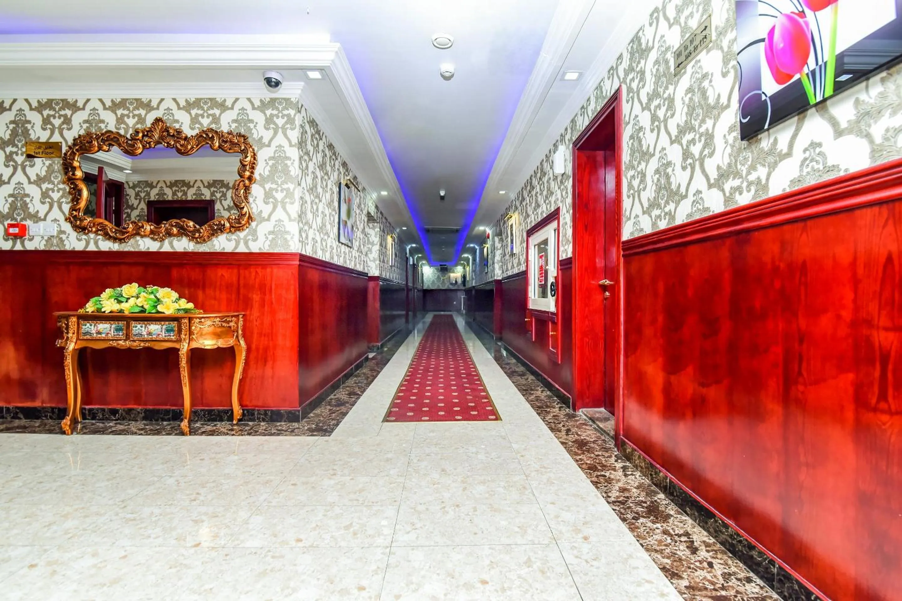 Lobby or reception in OYO 492 Gulf Star