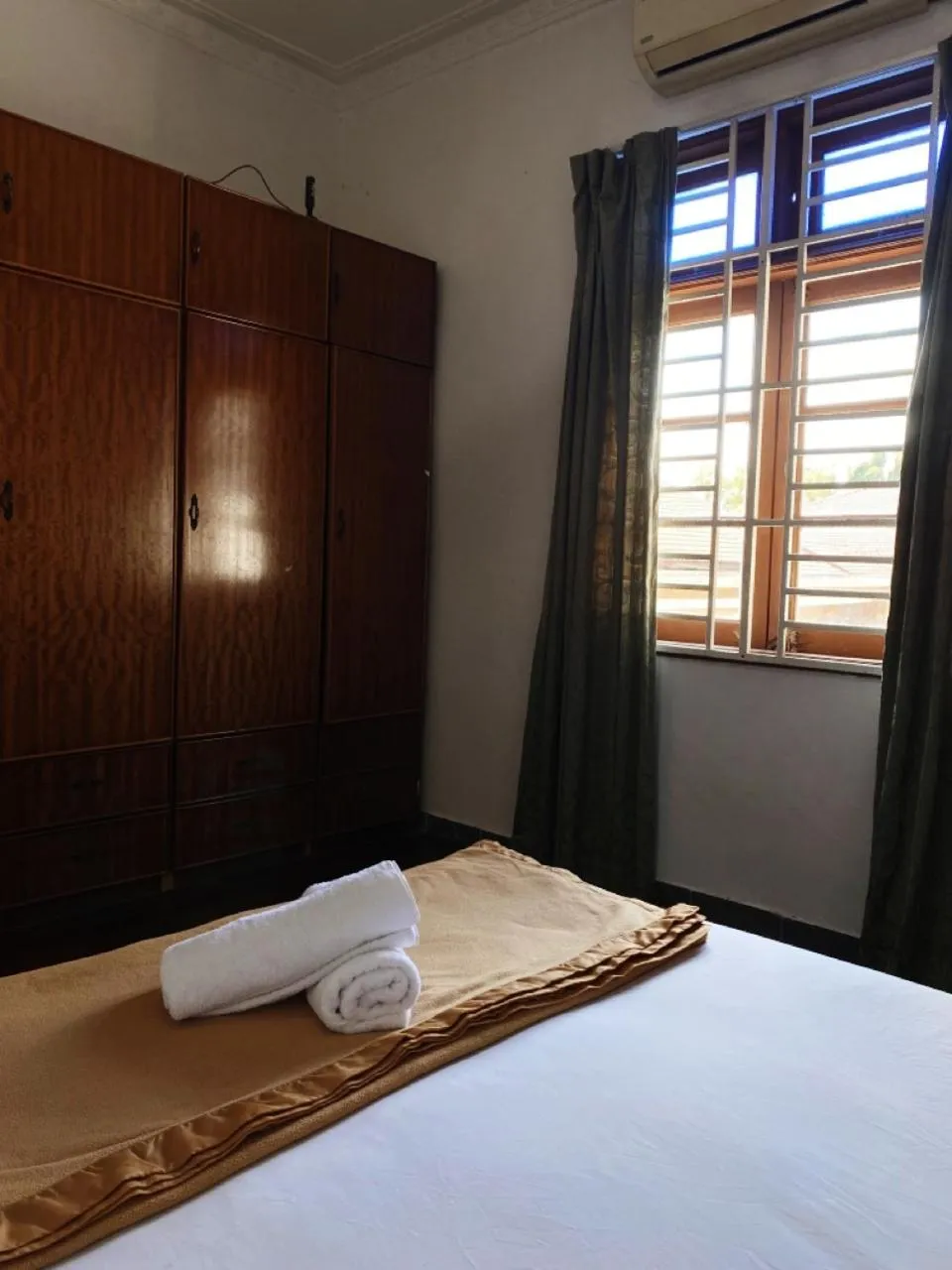 Bed in Raihan Beach Resort