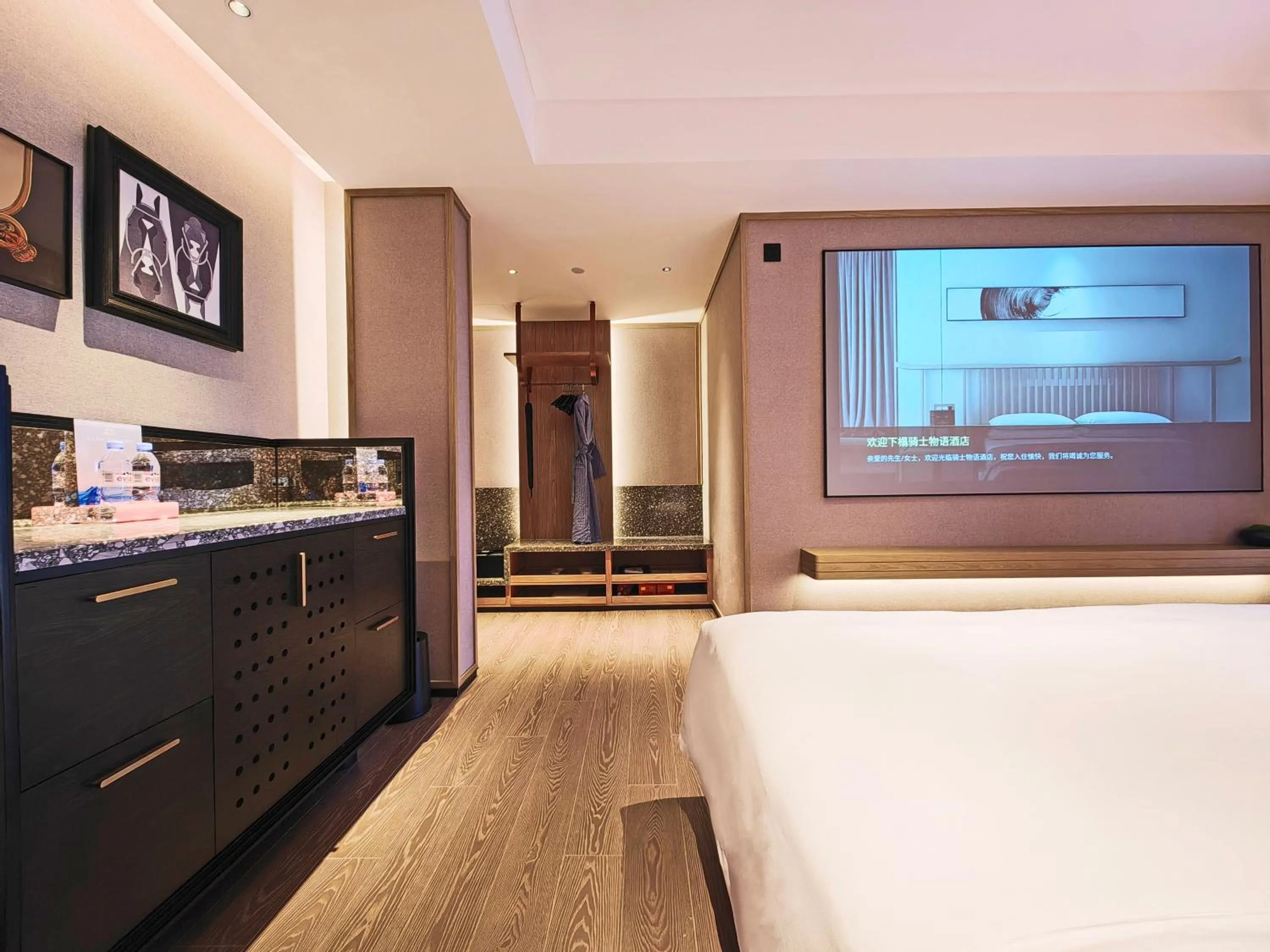 Bed in Arthur Hotel Luogang Xiangang Metro Guangzhou-Free Breakfast and Free Afternoon Tea