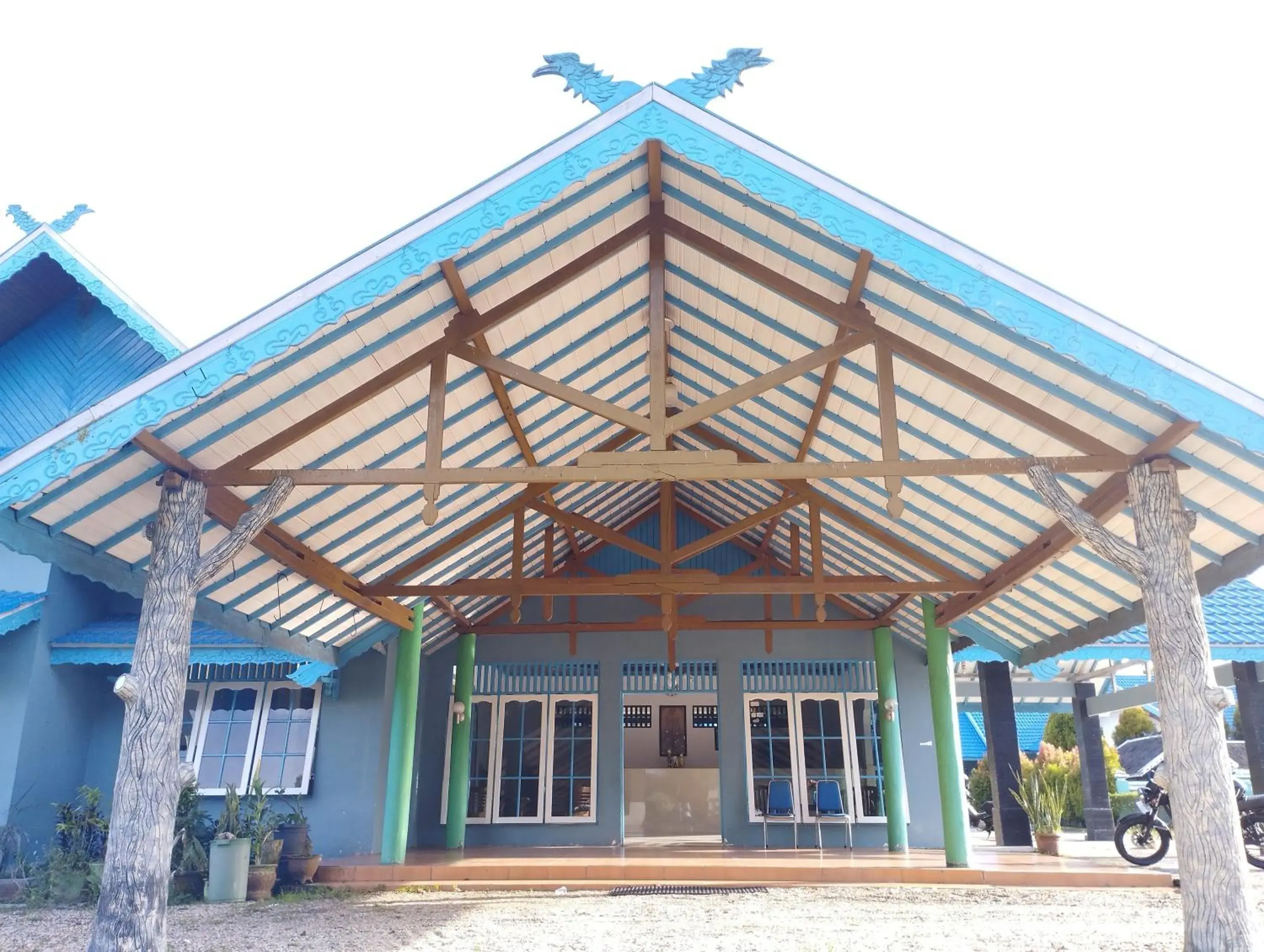 Facade/entrance in Hotel O Tris Facade/entrance in Hotel O Tris