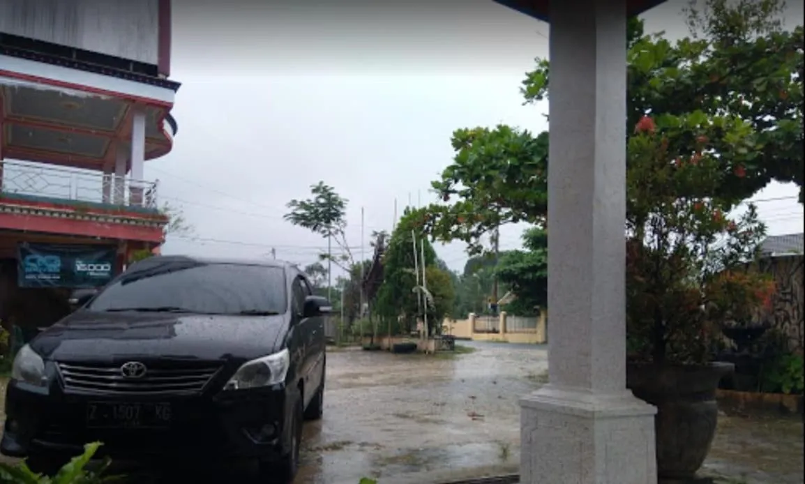 On site in Hotel O Tris