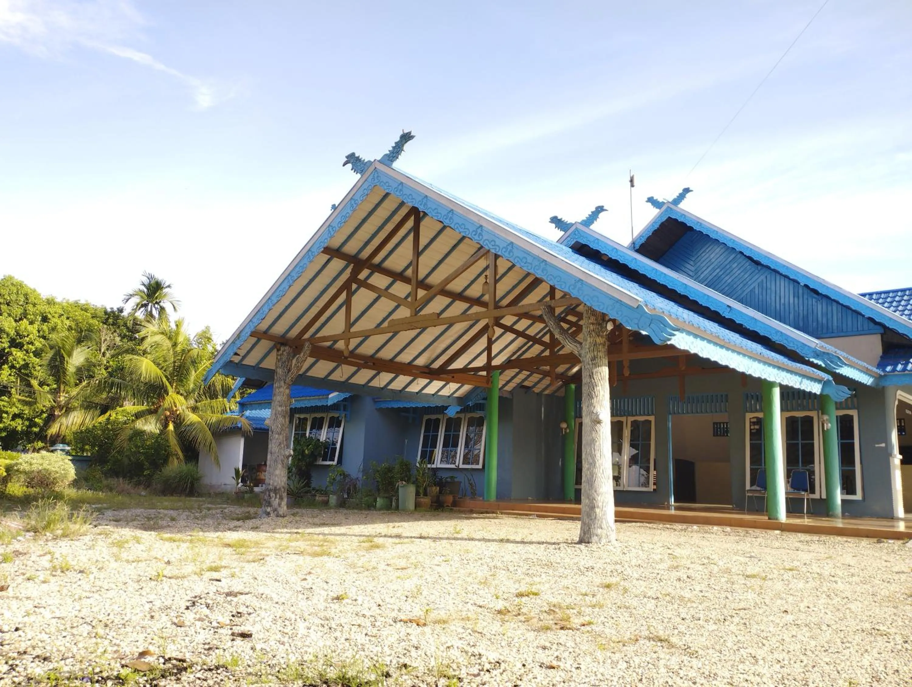 Facade/entrance in Hotel O Tris