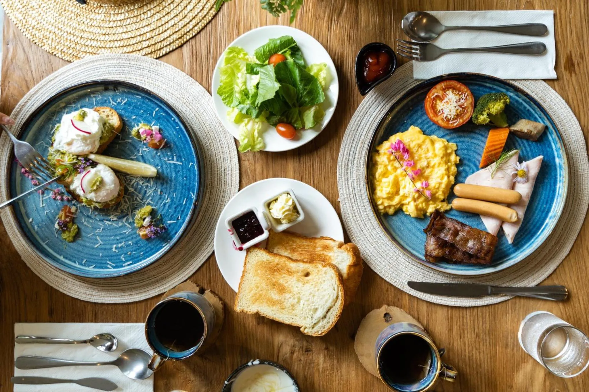 Restaurant/places to eat in Proud Phu Fah Muang Chiang Mai