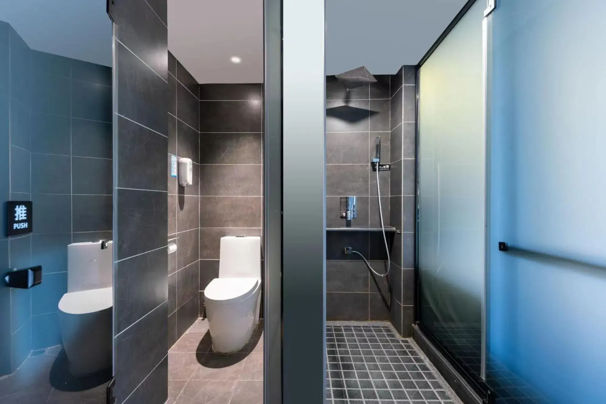 Time Deluxe Twin Room in Nost algia Hotel T aiyuan Shanxi Museum Time Deluxe Twin Room in Nost algia Hotel T aiyuan Shanxi Museum