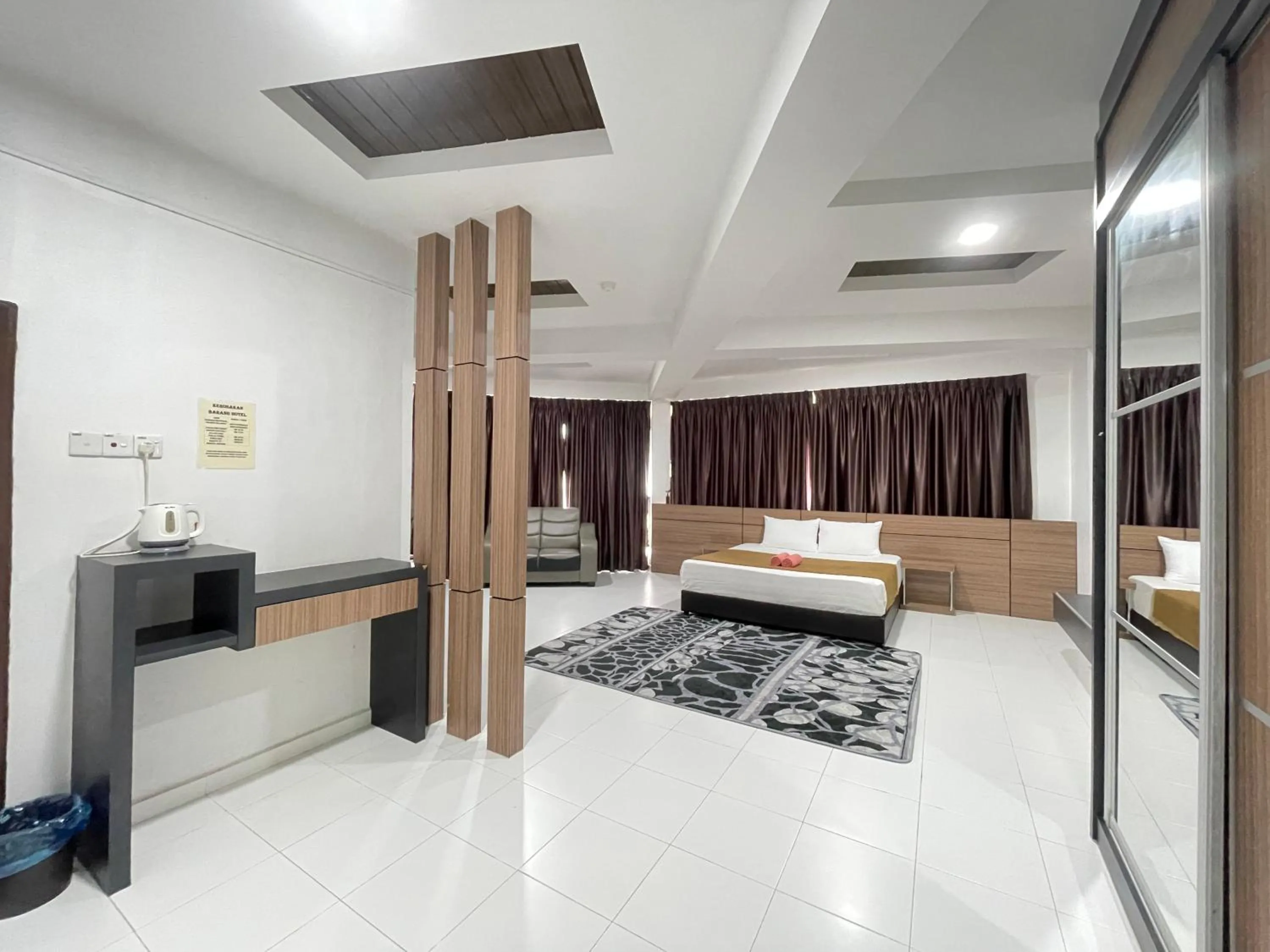 Bed in DZ Hotel Salor