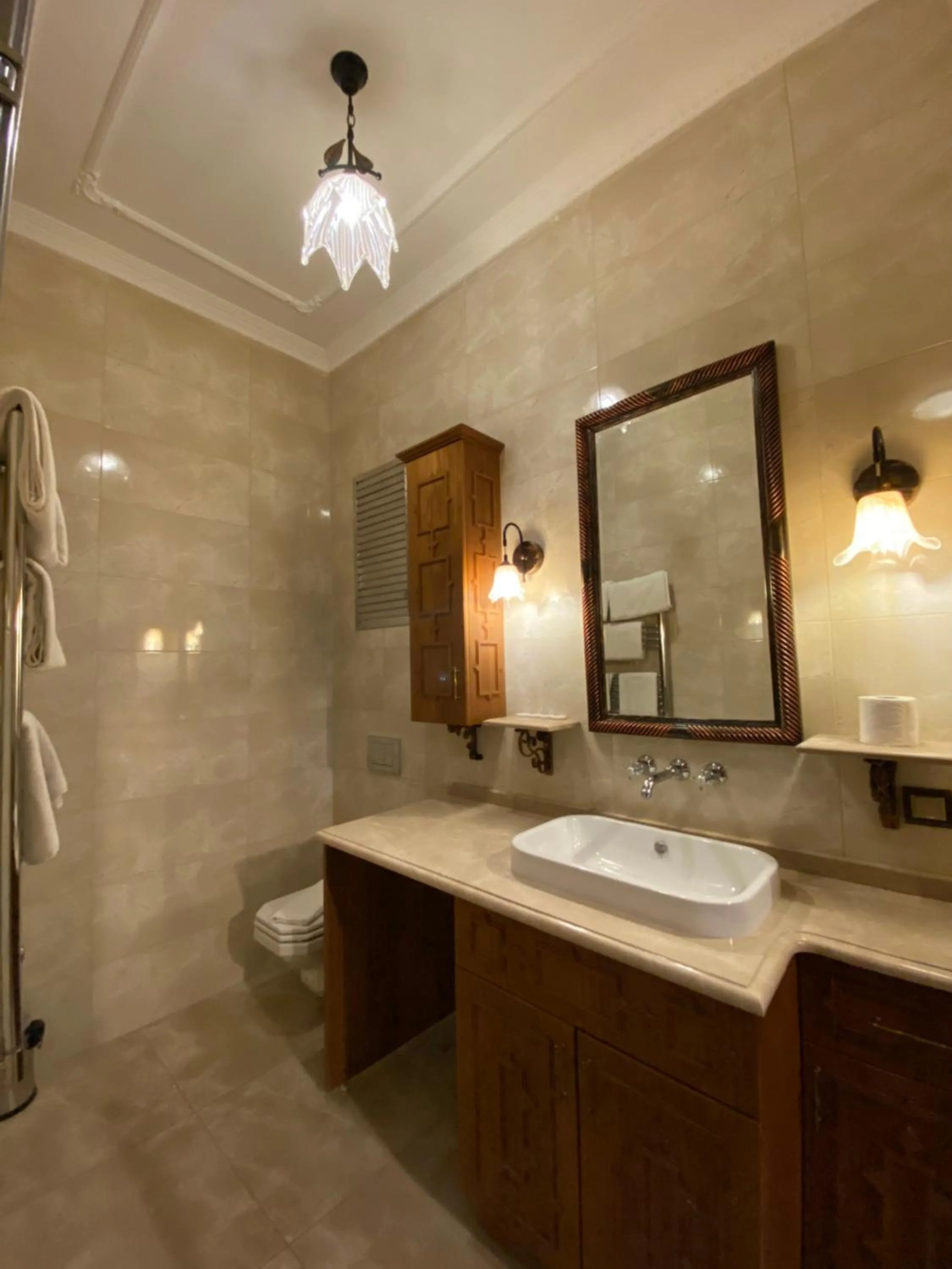 Bathroom in Aslan Residence