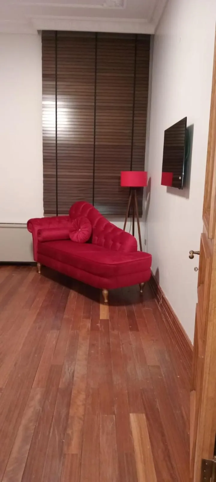 Bedroom, Bed in Aslan Residence