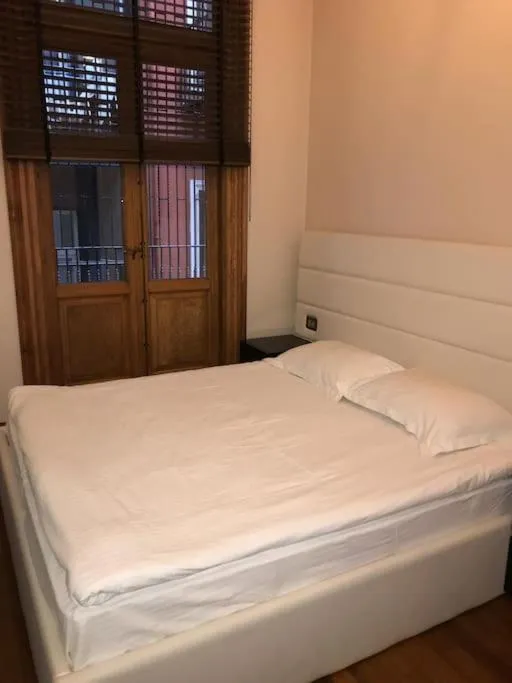 Bedroom, Bed in Aslan Residence