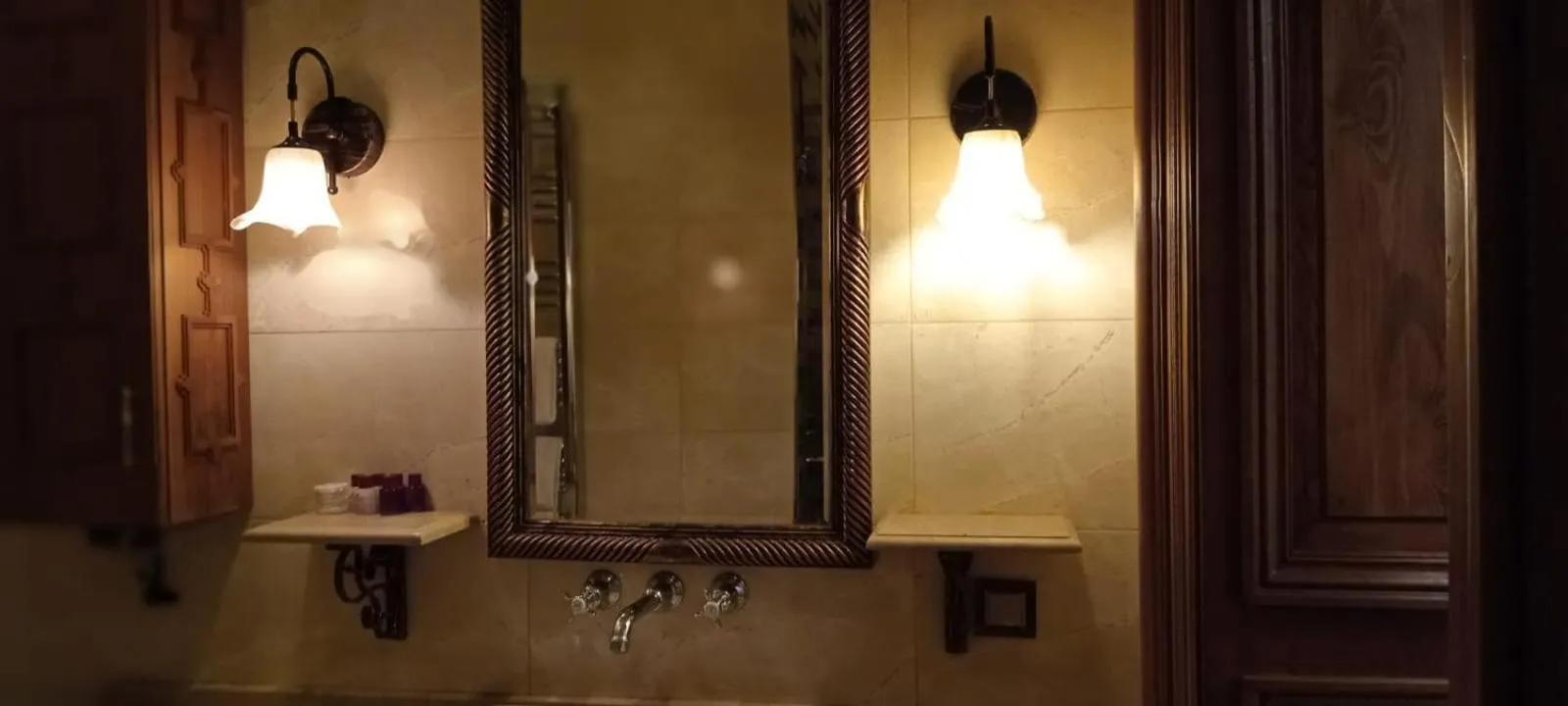 Bathroom in Aslan Residence