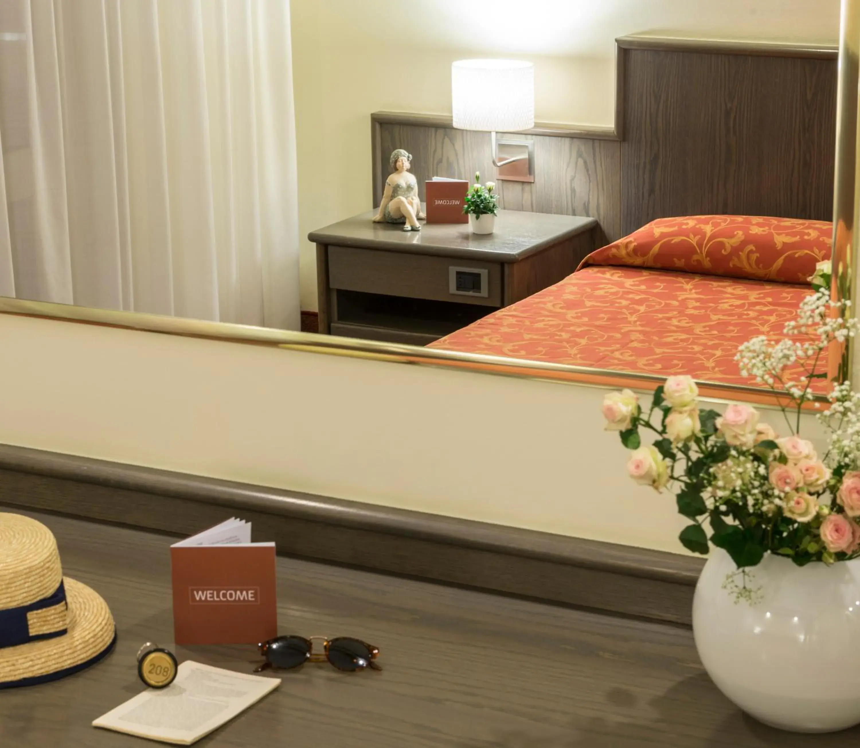 Bedroom in Hotel Drago