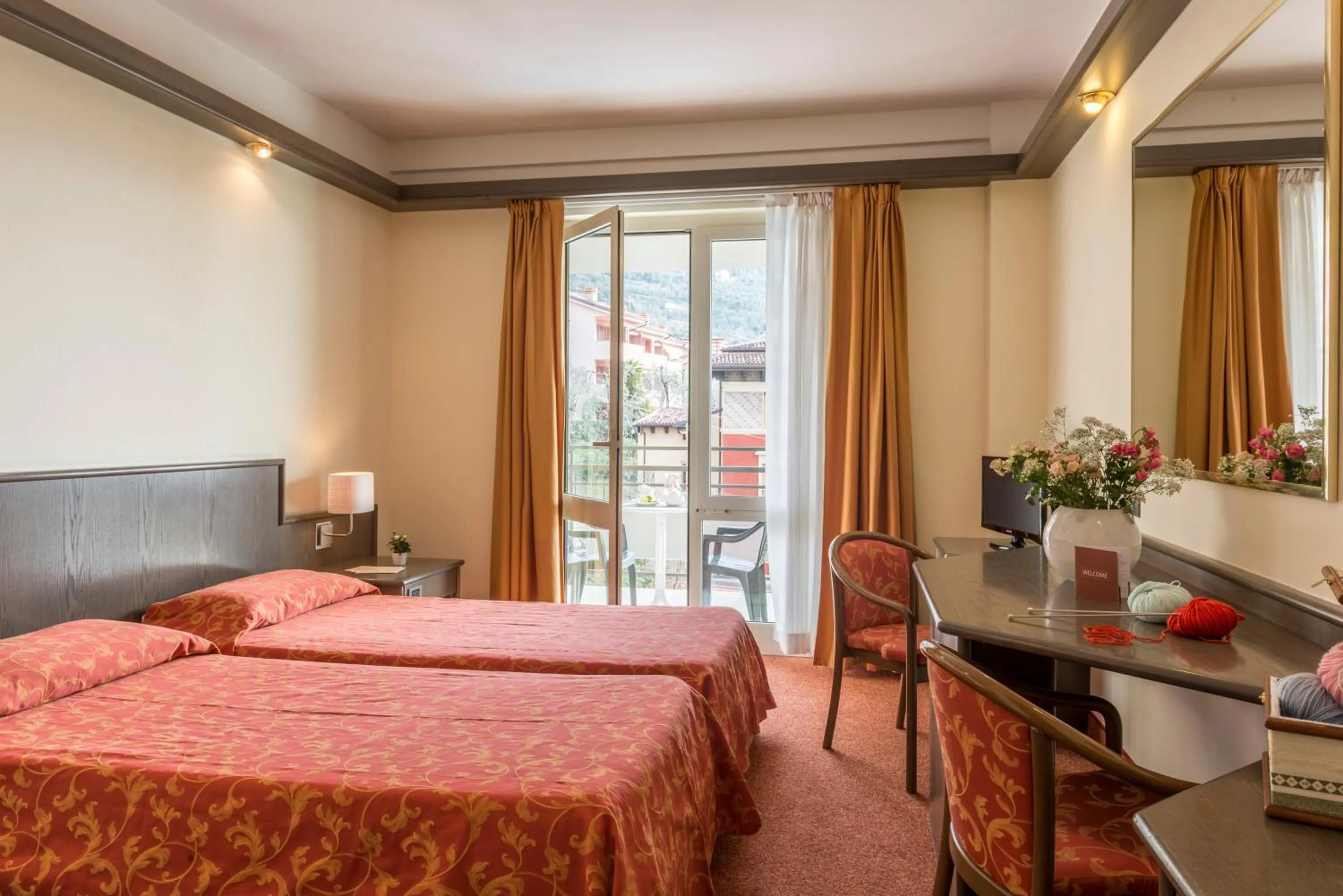 Bedroom, Bed in Hotel Drago - Garda Lake Collection