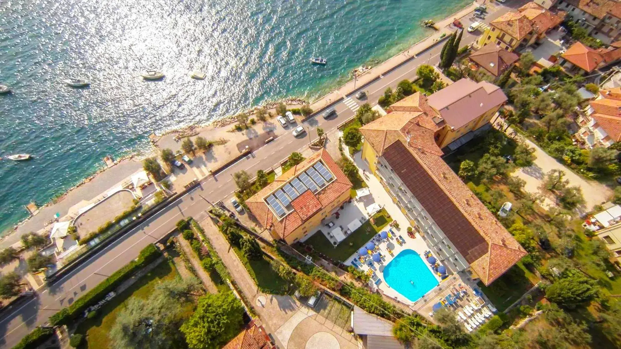 Bird's eye view, Bird's-eye View in Hotel Drago