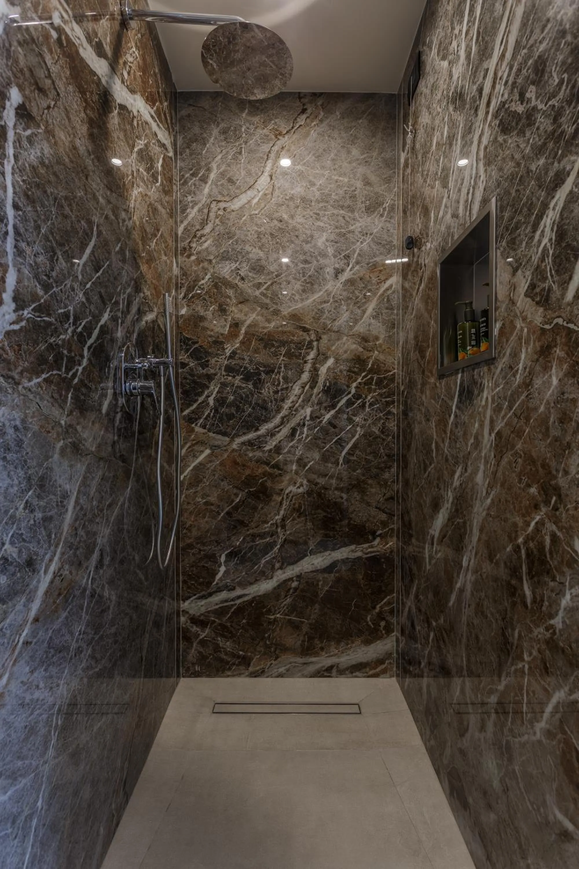 Bathroom in Hotel Drago - Garda Lake Collection