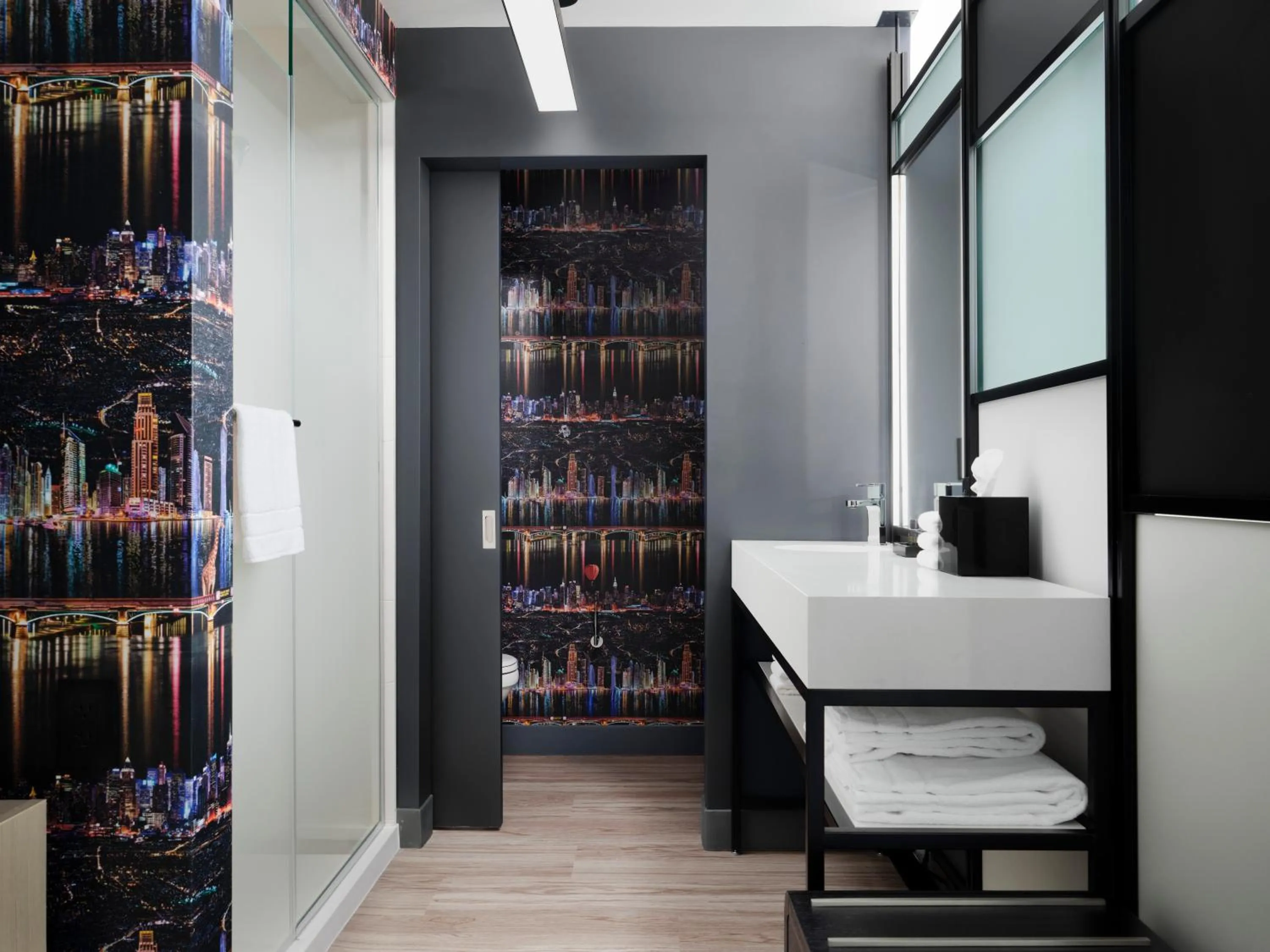 Bathroom in Aloft Henderson