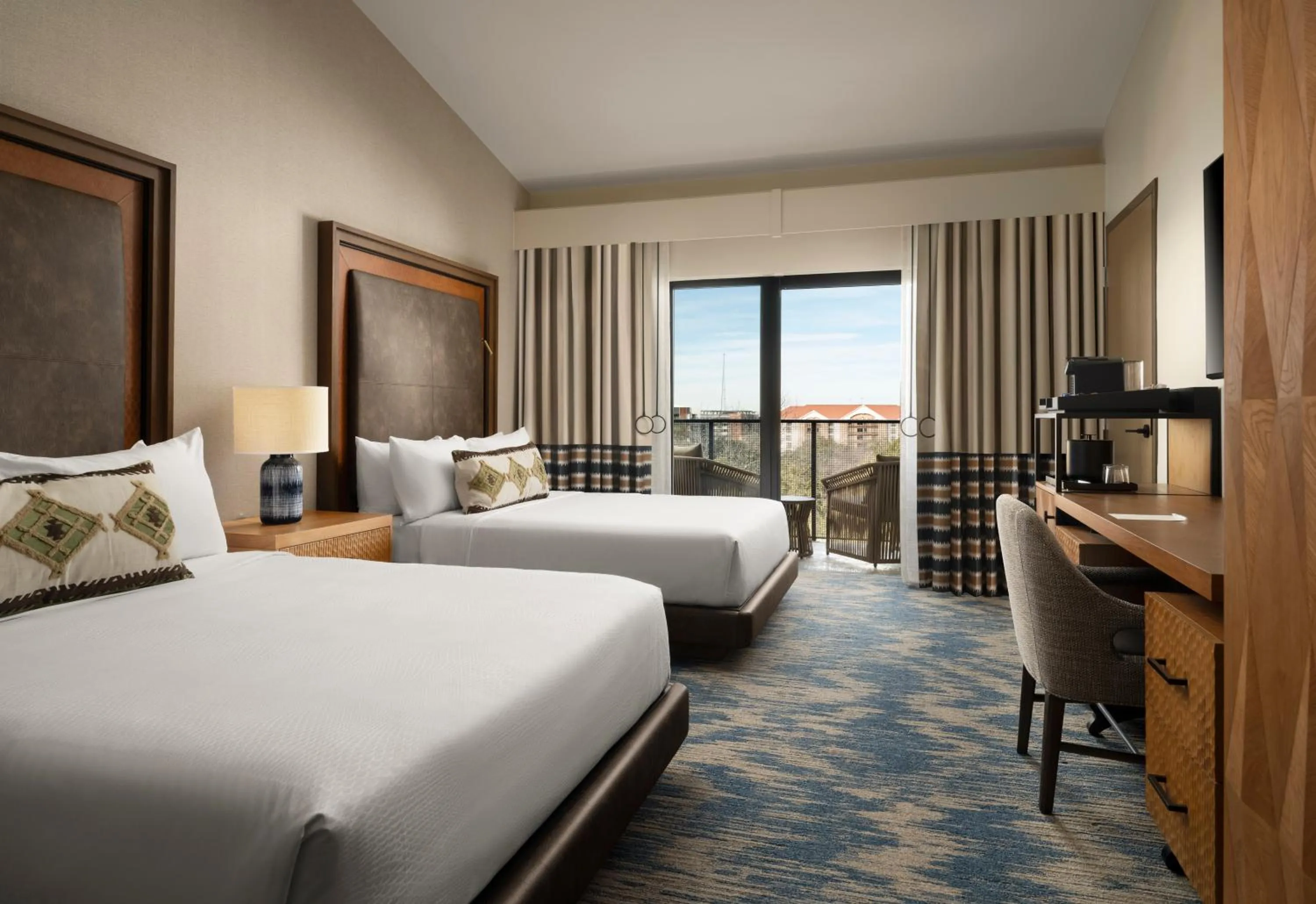 Photo of the whole room, Bed in Plaza San Antonio Hotel & Spa, Autograph Collection