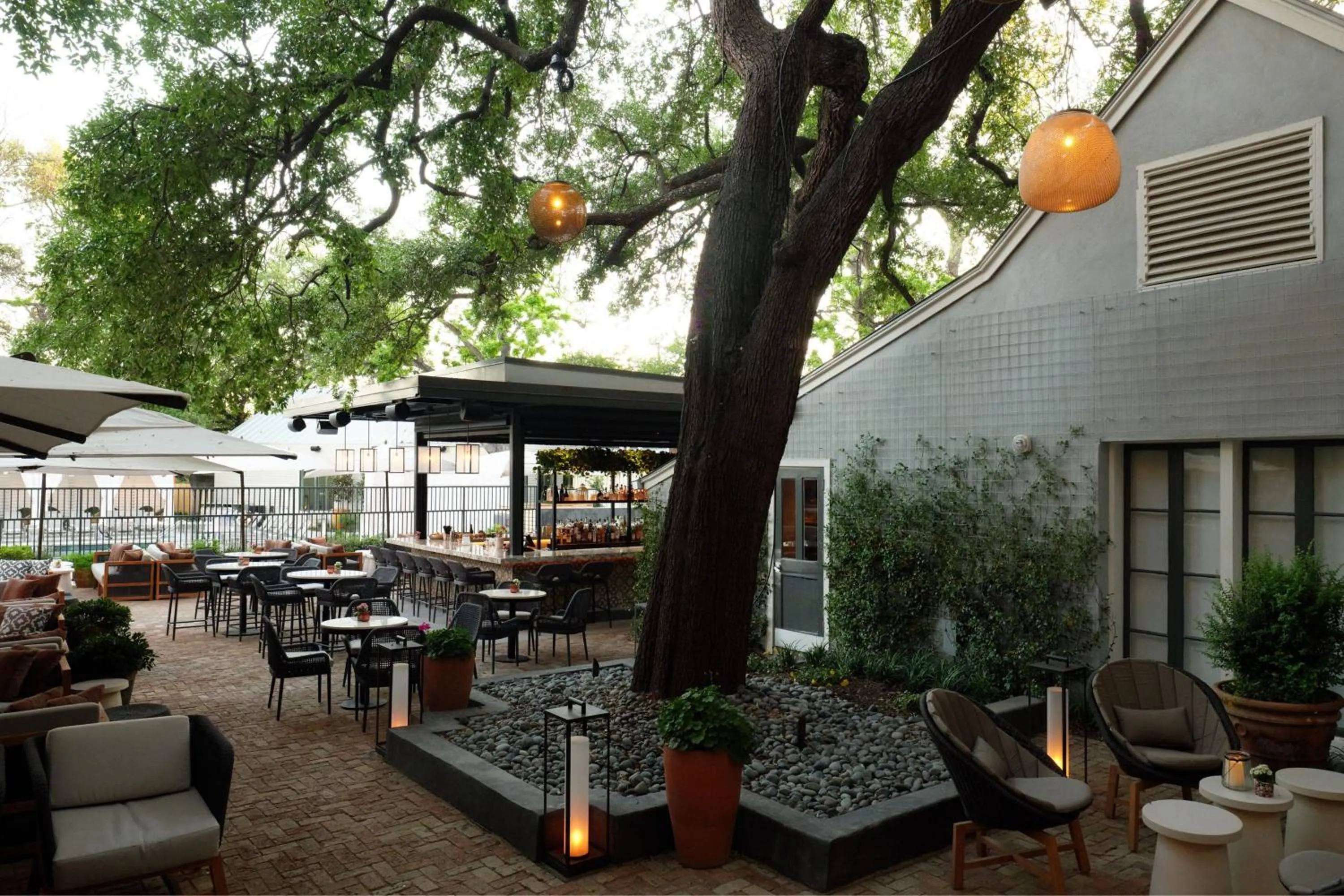 Lounge or bar in Plaza San Antonio Hotel & Spa, Autograph Collection