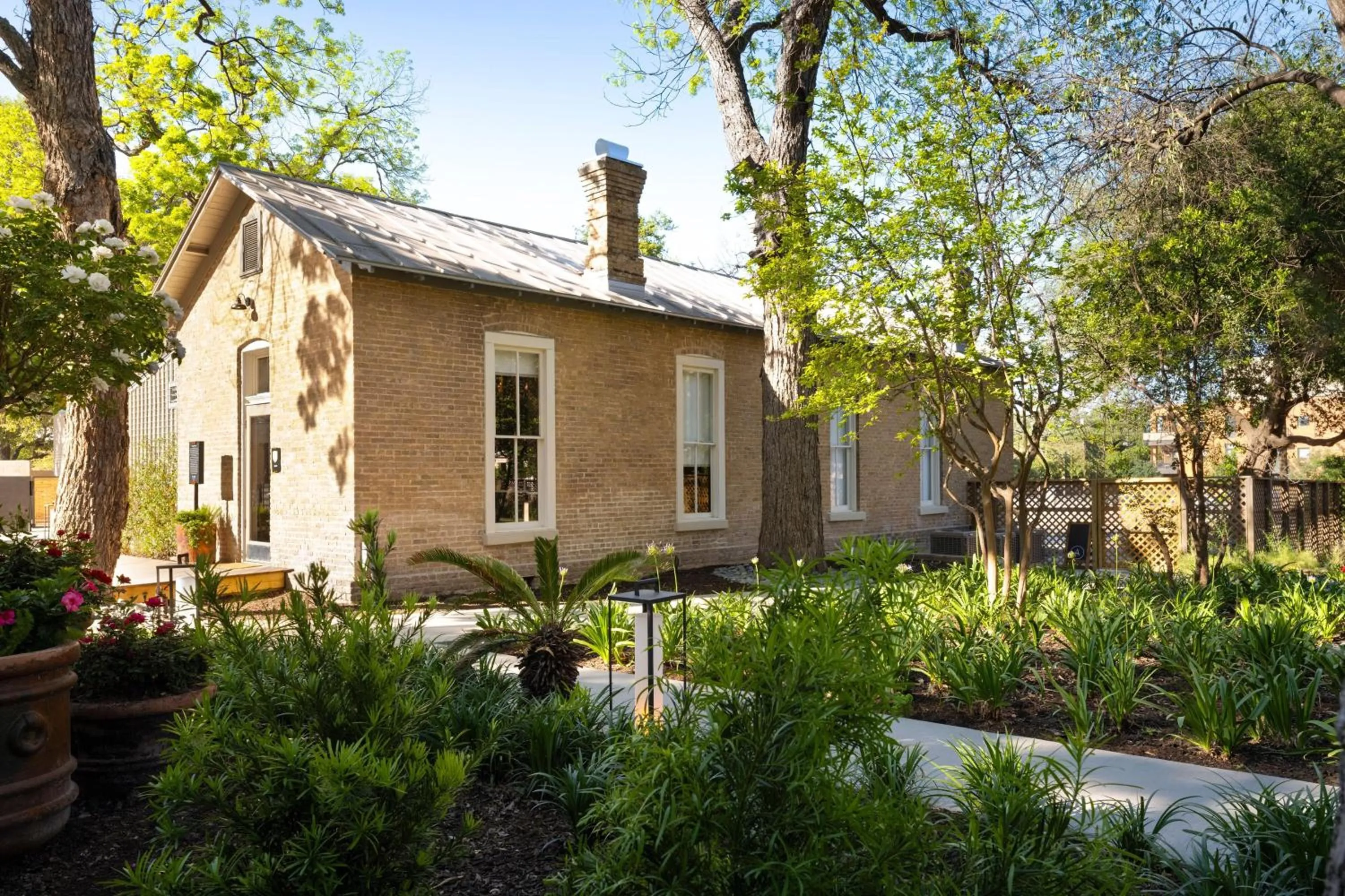 Property building in Plaza San Antonio Hotel & Spa, Autograph Collection